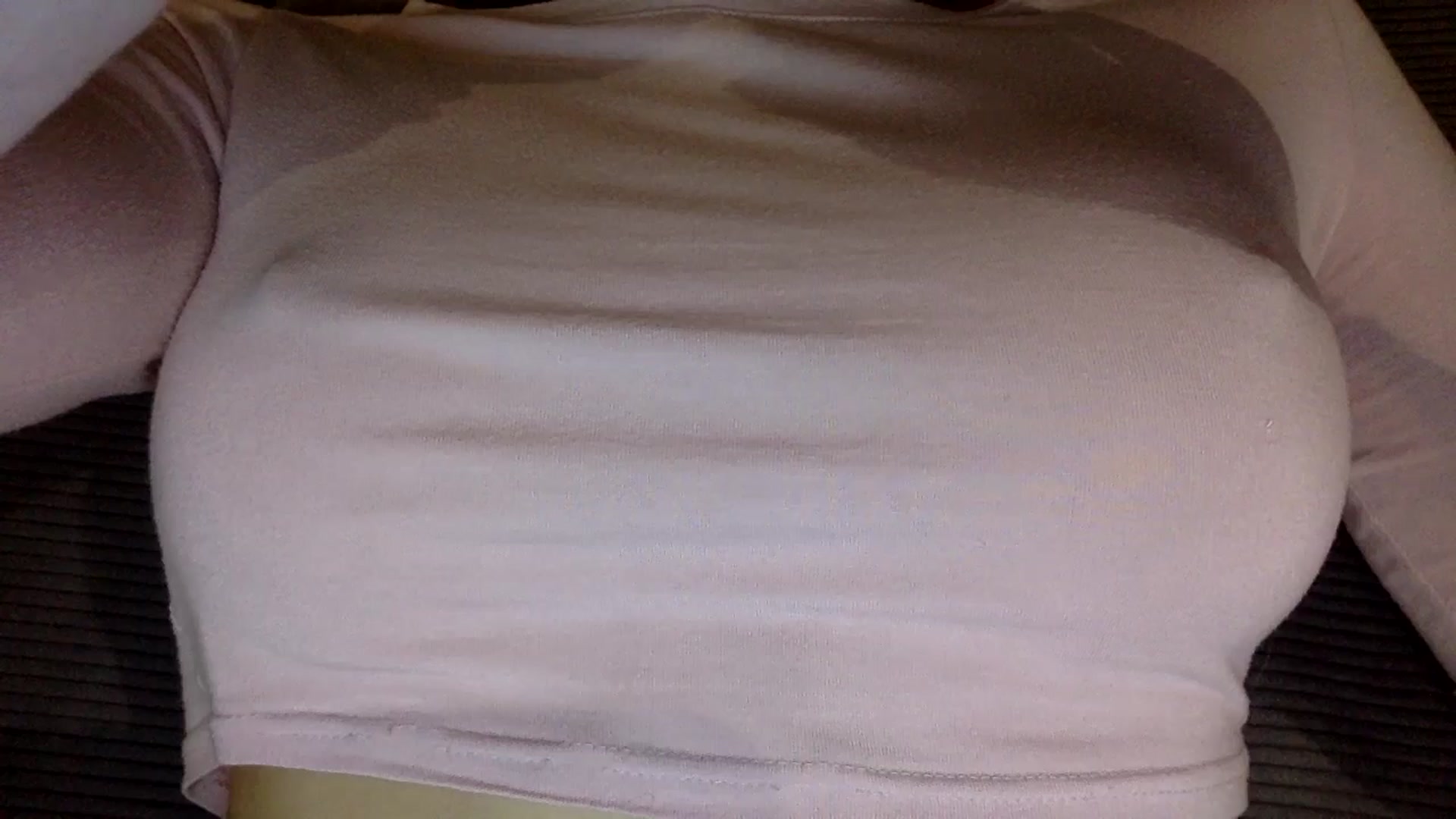 Gallery image thumbnail from EgoisticKitty's myfreecams stream on, 11/17/2024, 12:45 image 15 of 20
