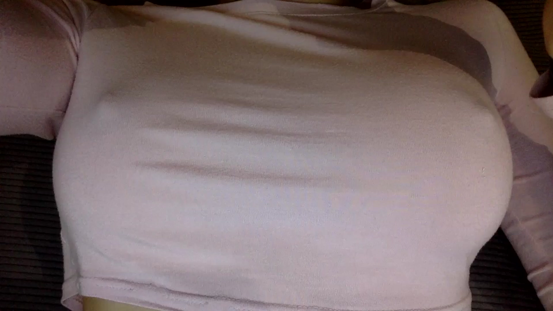 Gallery image thumbnail from EgoisticKitty's myfreecams stream on, 11/17/2024, 12:45 image 7 of 20