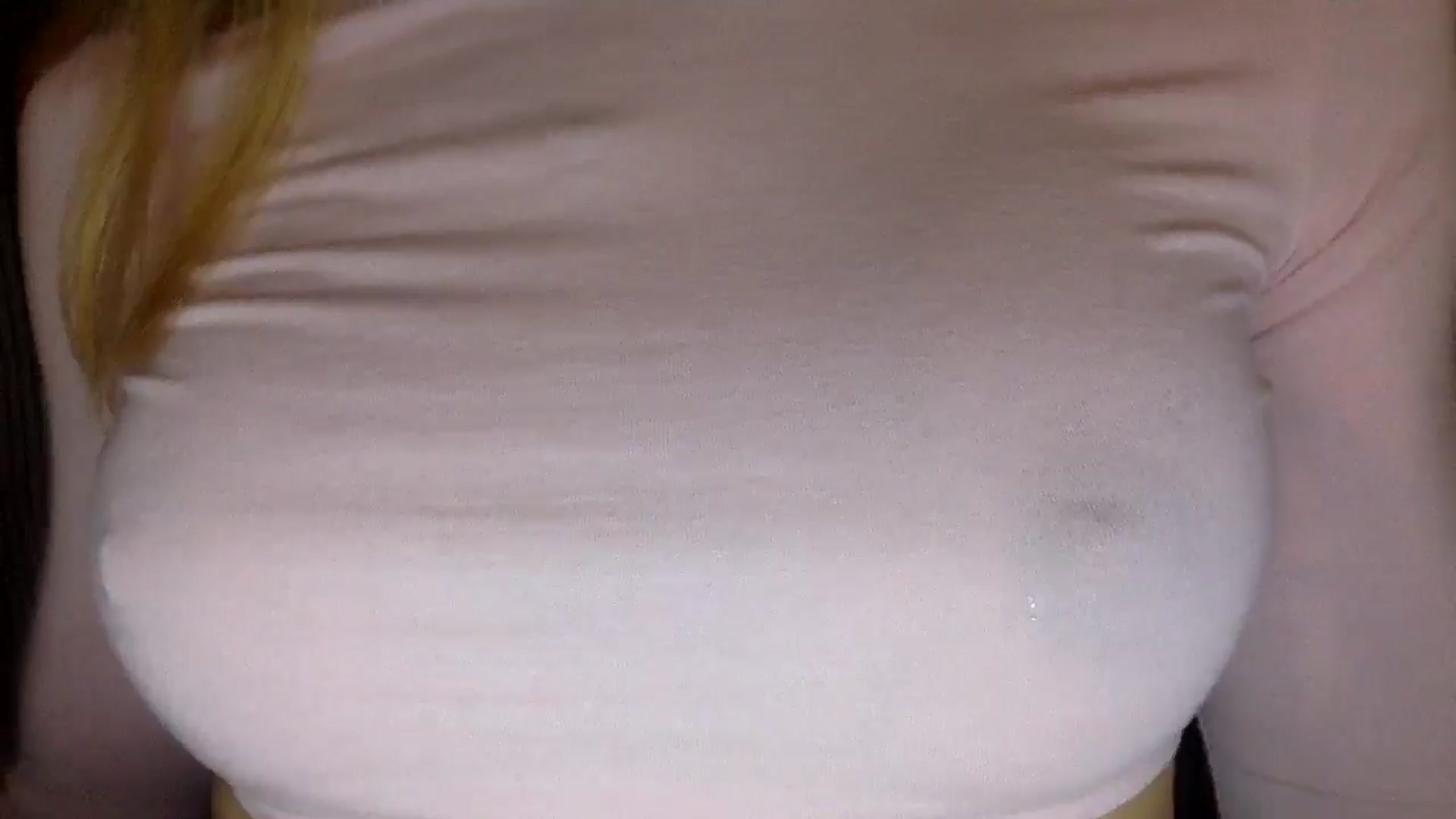 Gallery image thumbnail from EgoisticKitty's myfreecams stream on, 11/18/2024, 09:21 image 3 of 20