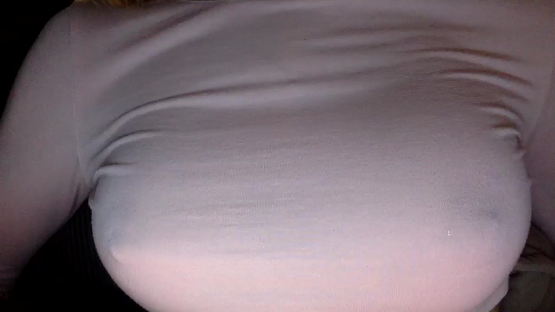 Gallery image thumbnail from EgoisticKitty's myfreecams stream on, 11/18/2024, 11:35 image 3 of 20