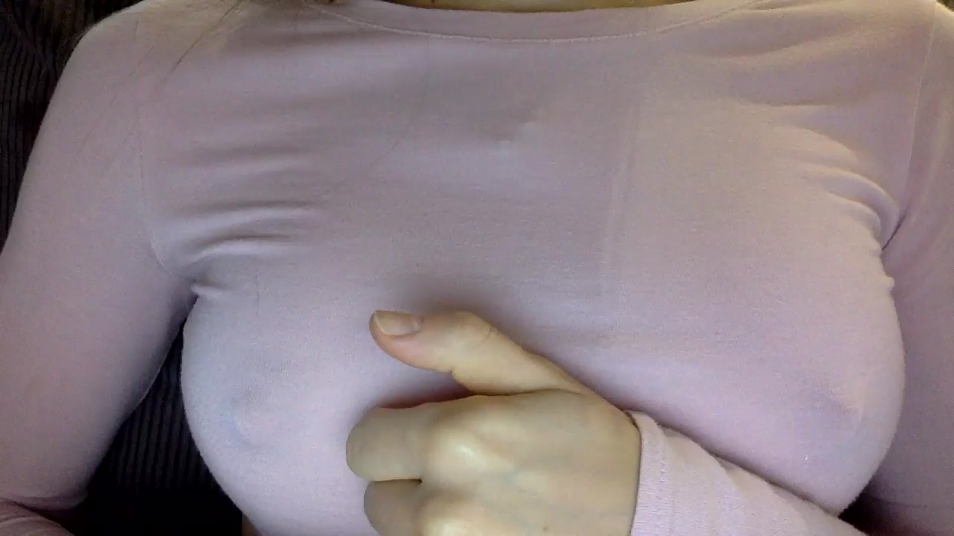 Gallery image thumbnail from EgoisticKitty's myfreecams stream on, 11/19/2024, 09:44 image 19 of 20