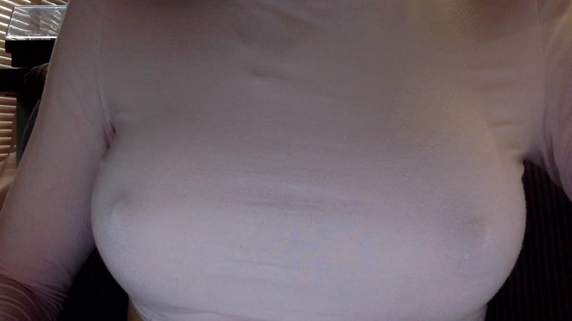 Gallery image thumbnail from EgoisticKitty's myfreecams stream on, 11/19/2024, 09:44 image 1 of 20