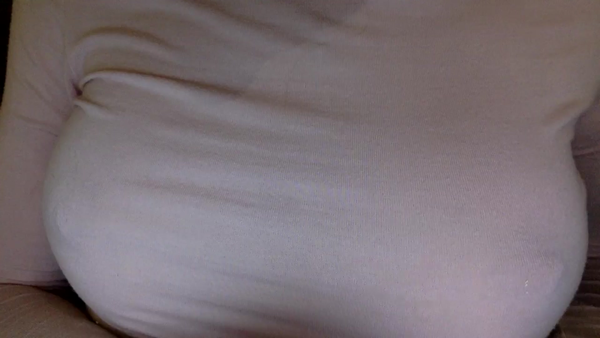 Gallery image thumbnail from EgoisticKitty's myfreecams stream on, 11/19/2024, 12:53 image 7 of 20