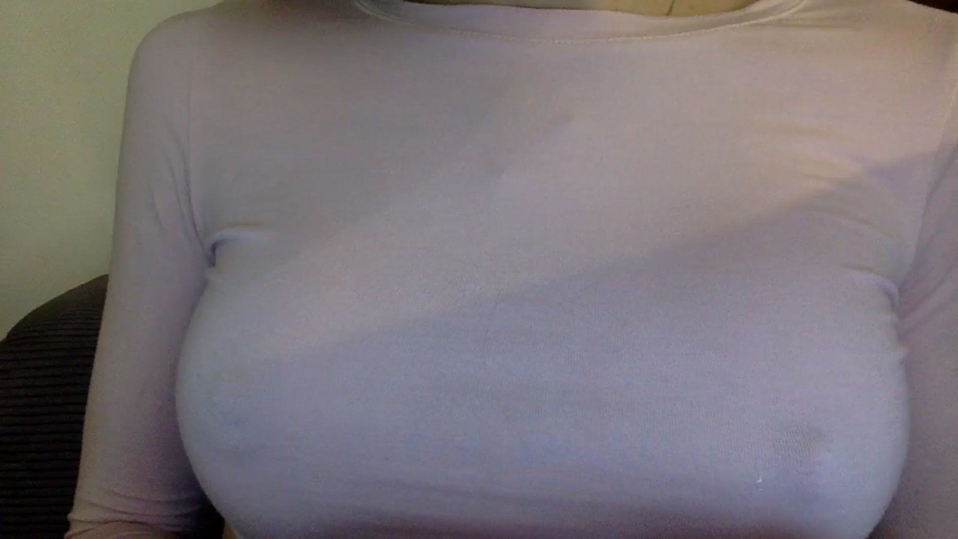 Gallery image thumbnail from EgoisticKitty's myfreecams stream on, 11/19/2024, 13:15 image 1 of 20