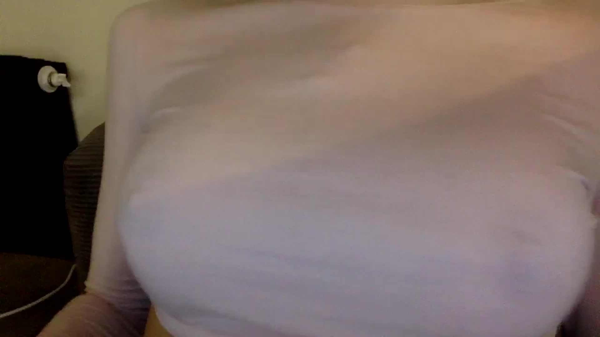 Gallery image thumbnail from EgoisticKitty's myfreecams stream on, 11/19/2024, 13:15 image 14 of 20