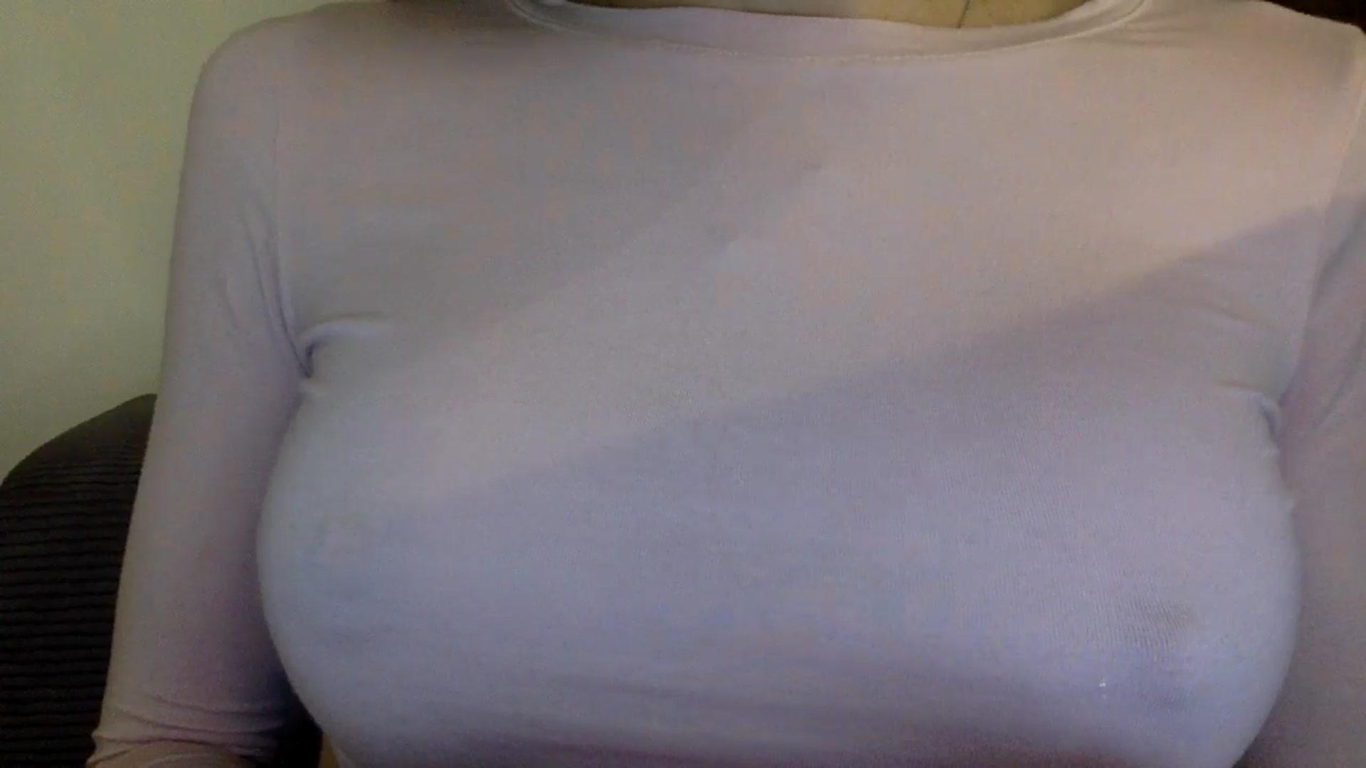 Gallery image thumbnail from EgoisticKitty's myfreecams stream on, 11/19/2024, 13:15 image 3 of 20