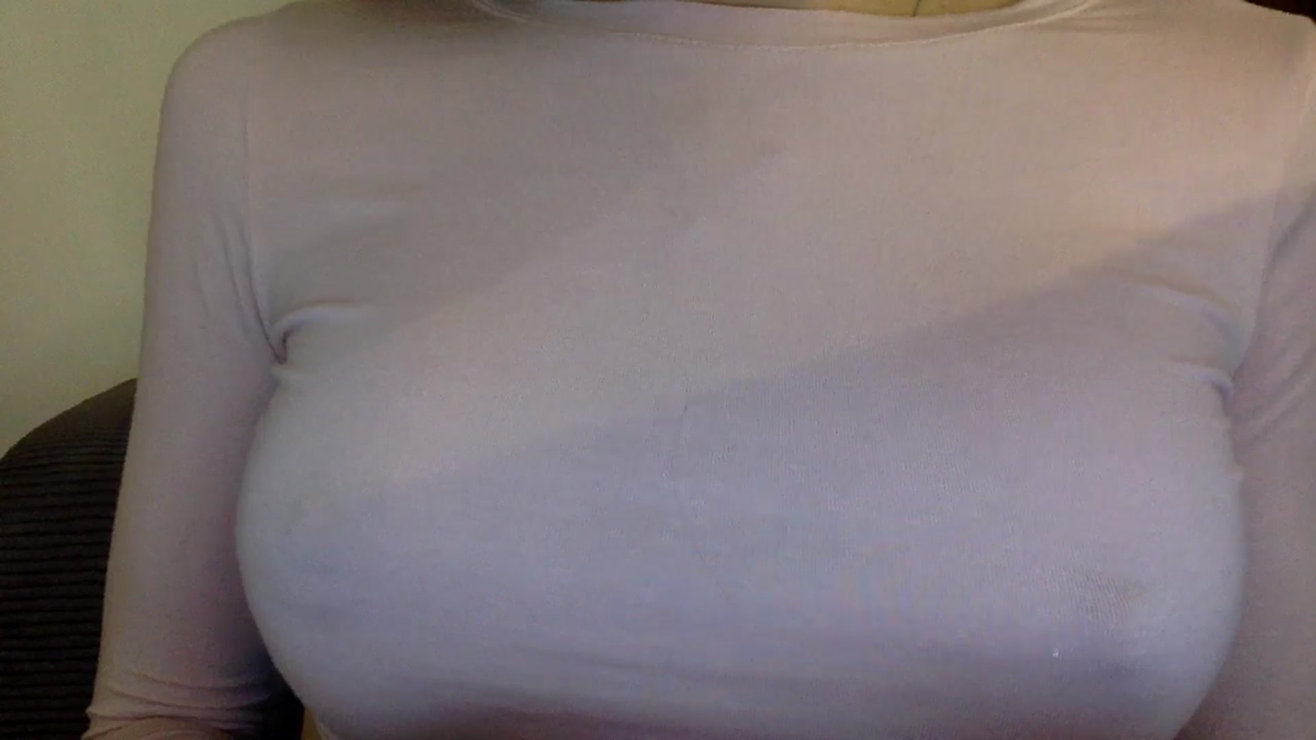 Gallery image thumbnail from EgoisticKitty's myfreecams stream on, 11/19/2024, 13:15 image 2 of 20