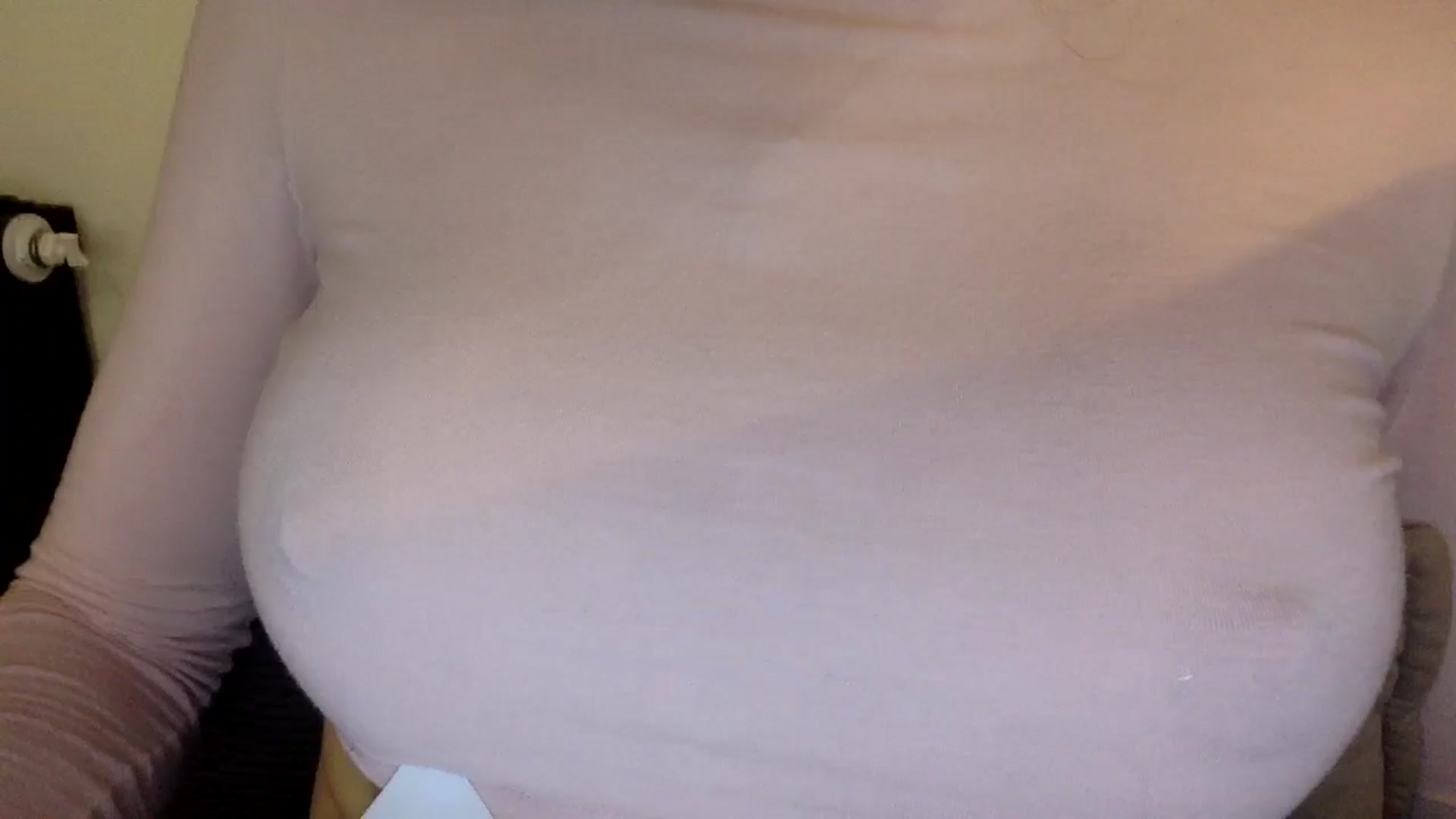 Gallery image thumbnail from EgoisticKitty's myfreecams stream on, 11/19/2024, 14:38 image 10 of 20