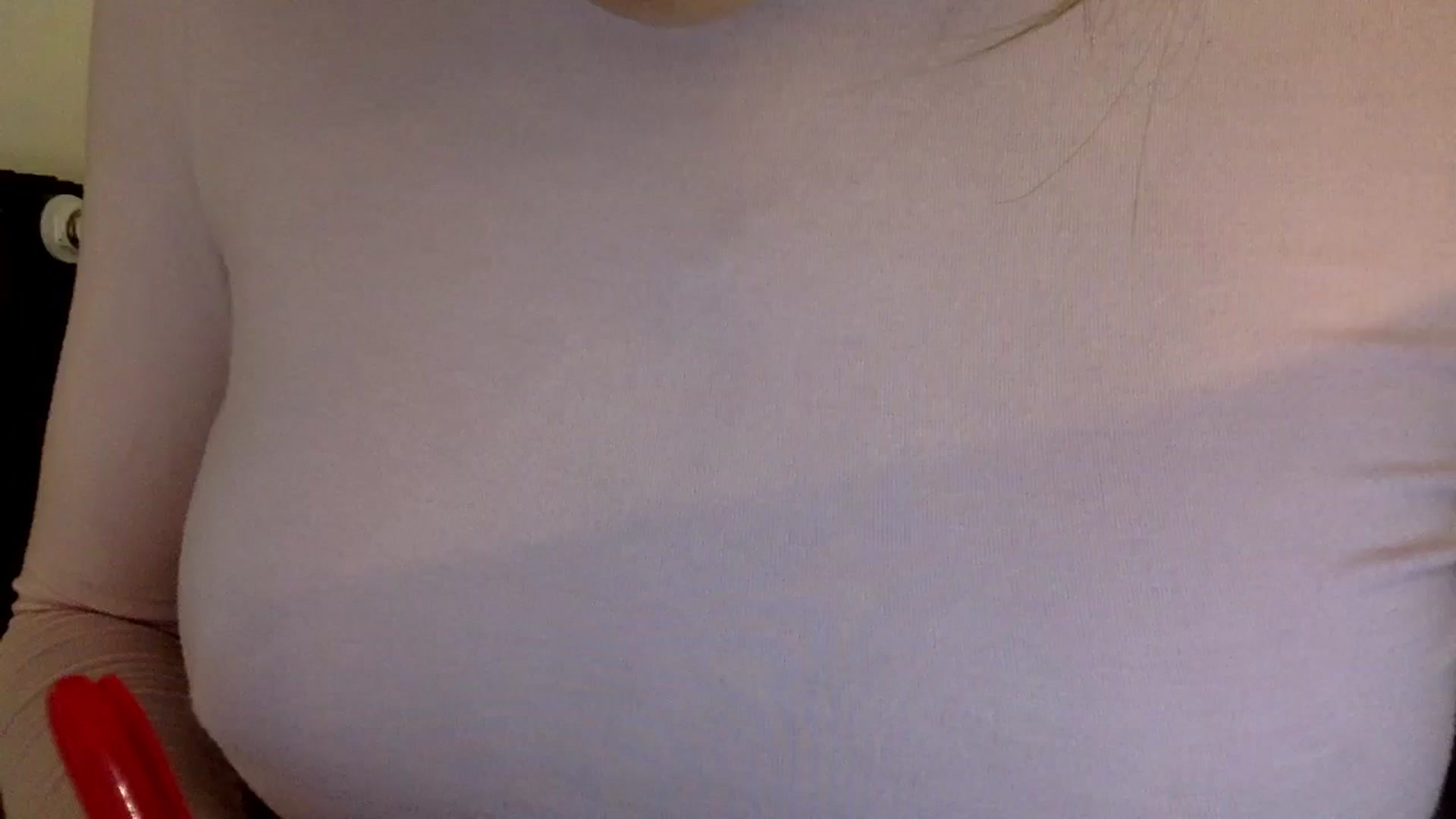 Gallery image thumbnail from EgoisticKitty's myfreecams stream on, 11/19/2024, 14:38 image 1 of 20