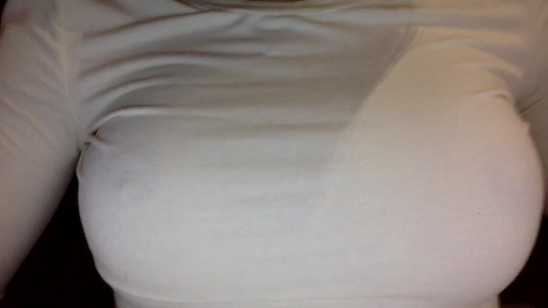Gallery image thumbnail from EgoisticKitty's myfreecams stream on, 11/20/2024, 09:27 image 16 of 20
