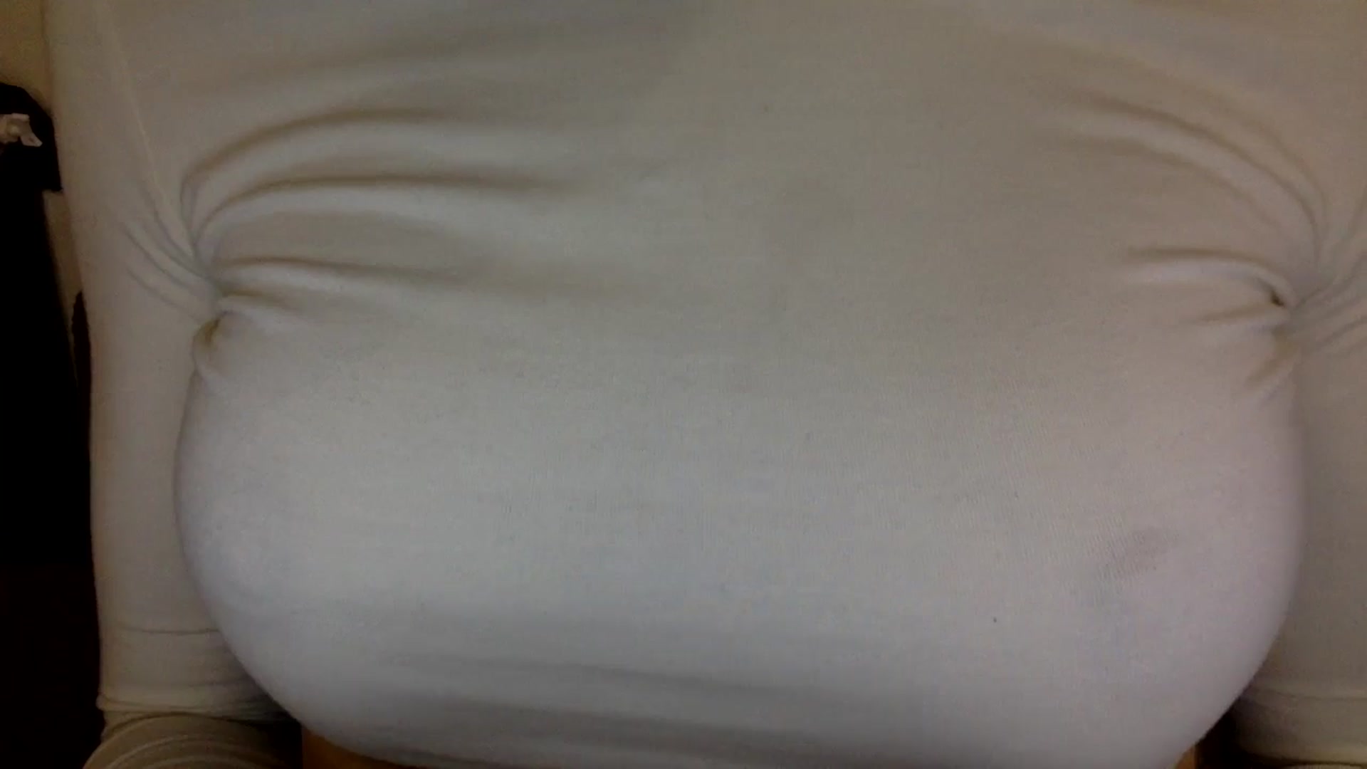 Gallery image thumbnail from EgoisticKitty's myfreecams stream on, 11/20/2024, 13:21 image 14 of 20
