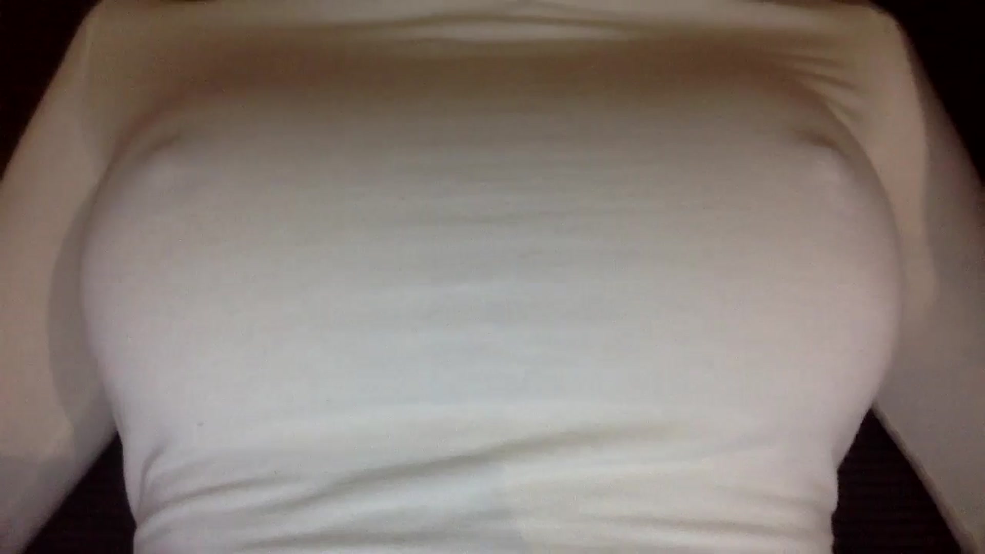 Gallery image thumbnail from EgoisticKitty's myfreecams stream on, 11/20/2024, 14:51 image 8 of 20
