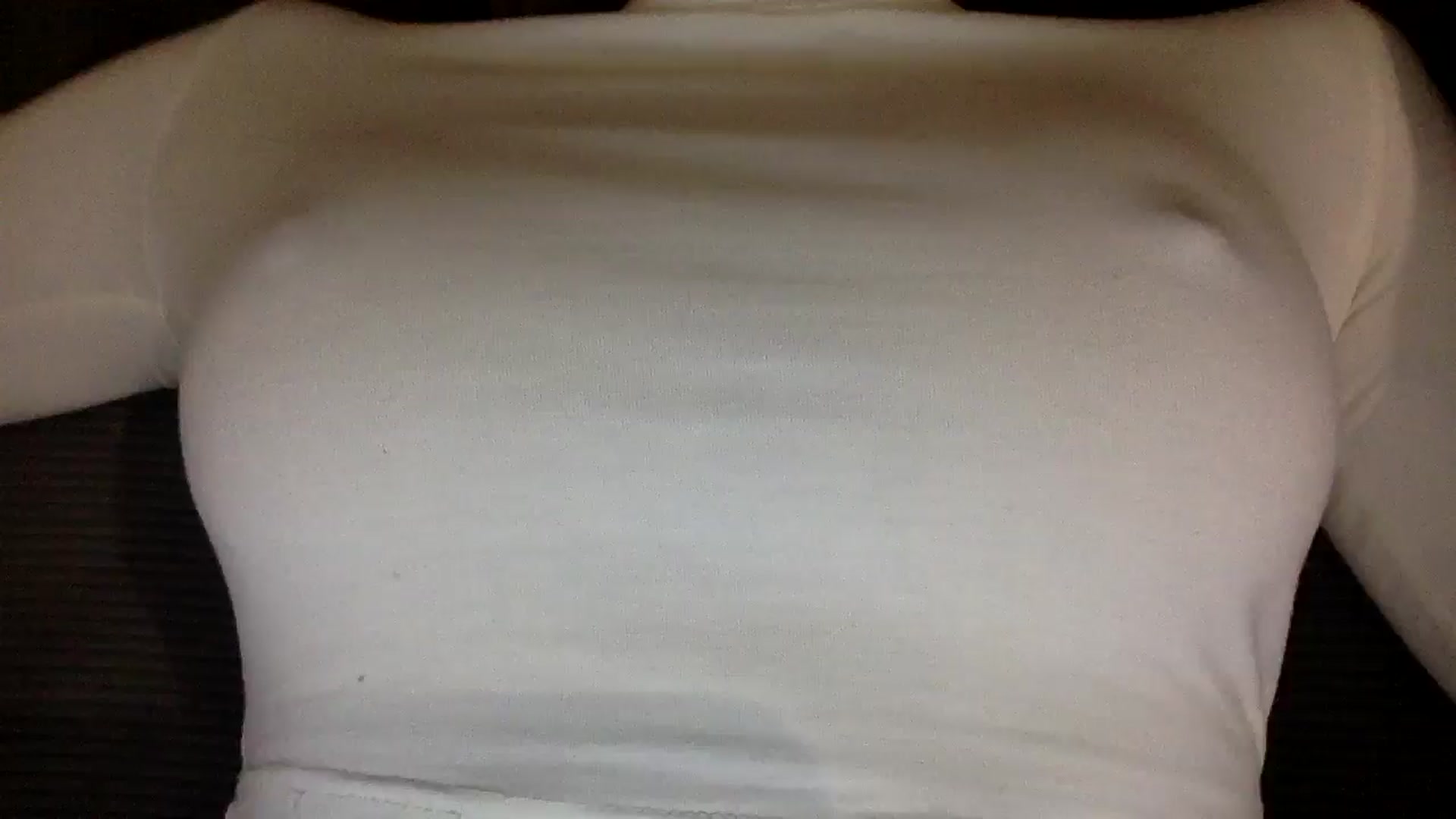 Gallery image thumbnail from EgoisticKitty's myfreecams stream on, 11/20/2024, 14:51 image 20 of 20