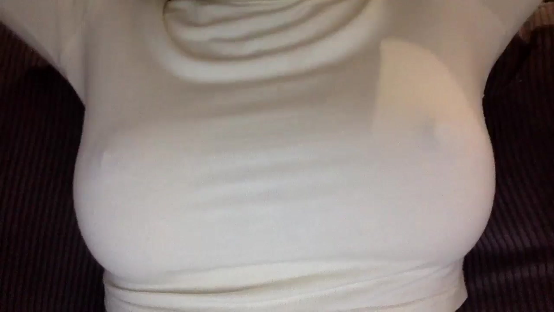 Gallery image thumbnail from EgoisticKitty's myfreecams stream on, 11/21/2024, 16:46 image 3 of 20