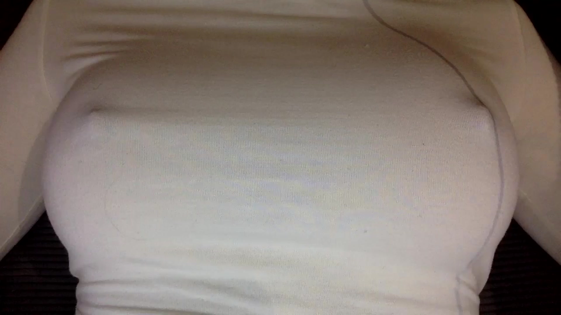Gallery image thumbnail from EgoisticKitty's myfreecams stream on, 11/21/2024, 16:46 image 13 of 20