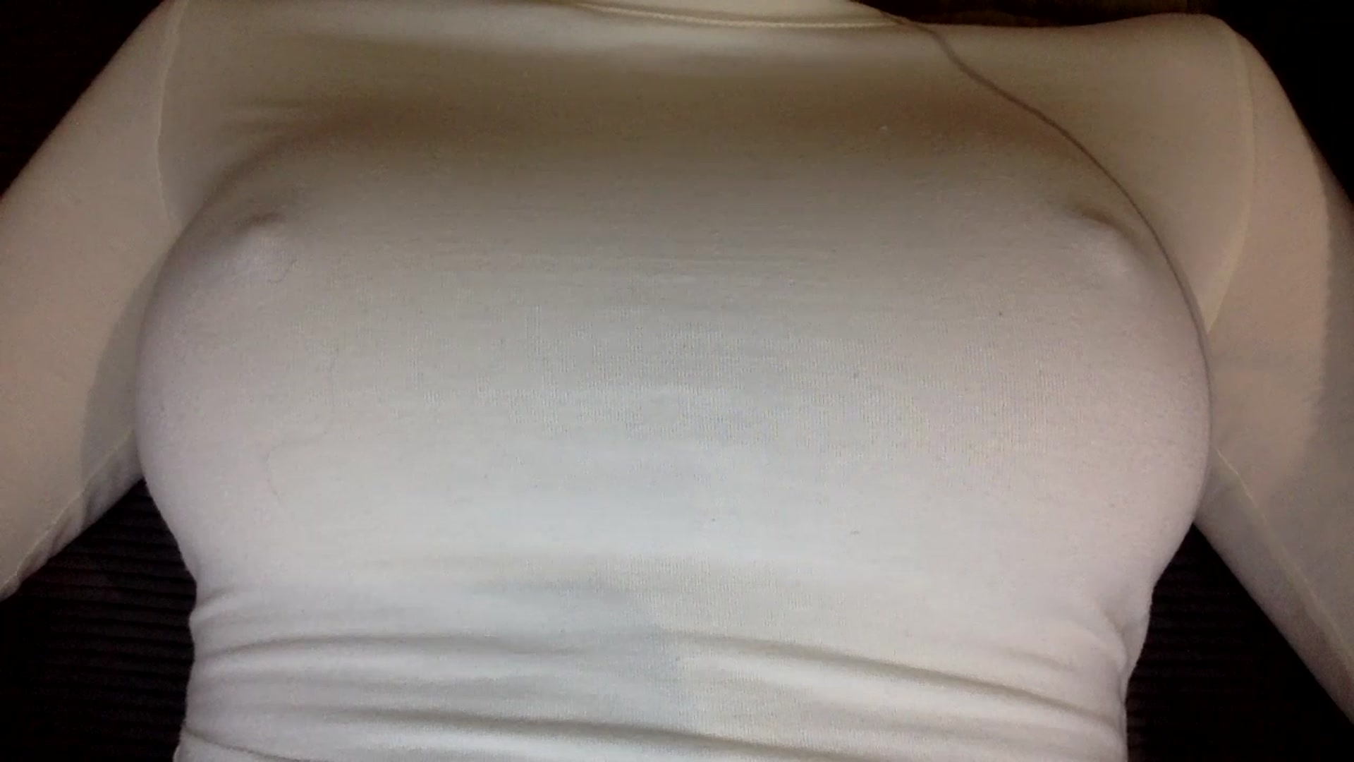 Gallery image thumbnail from EgoisticKitty's myfreecams stream on, 11/21/2024, 16:46 image 18 of 20