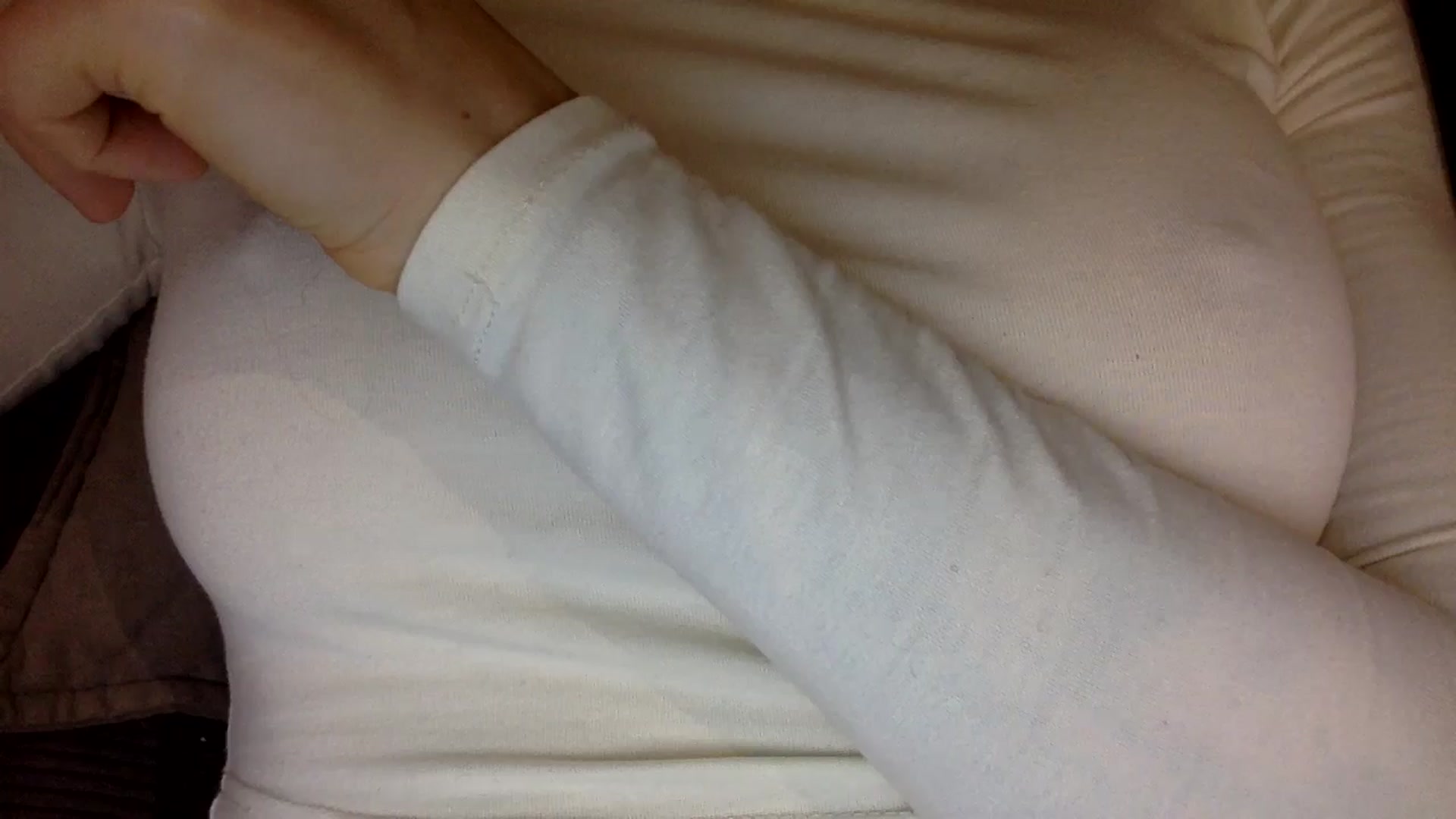 Gallery image thumbnail from EgoisticKitty's myfreecams stream on, 11/21/2024, 16:46 image 20 of 20
