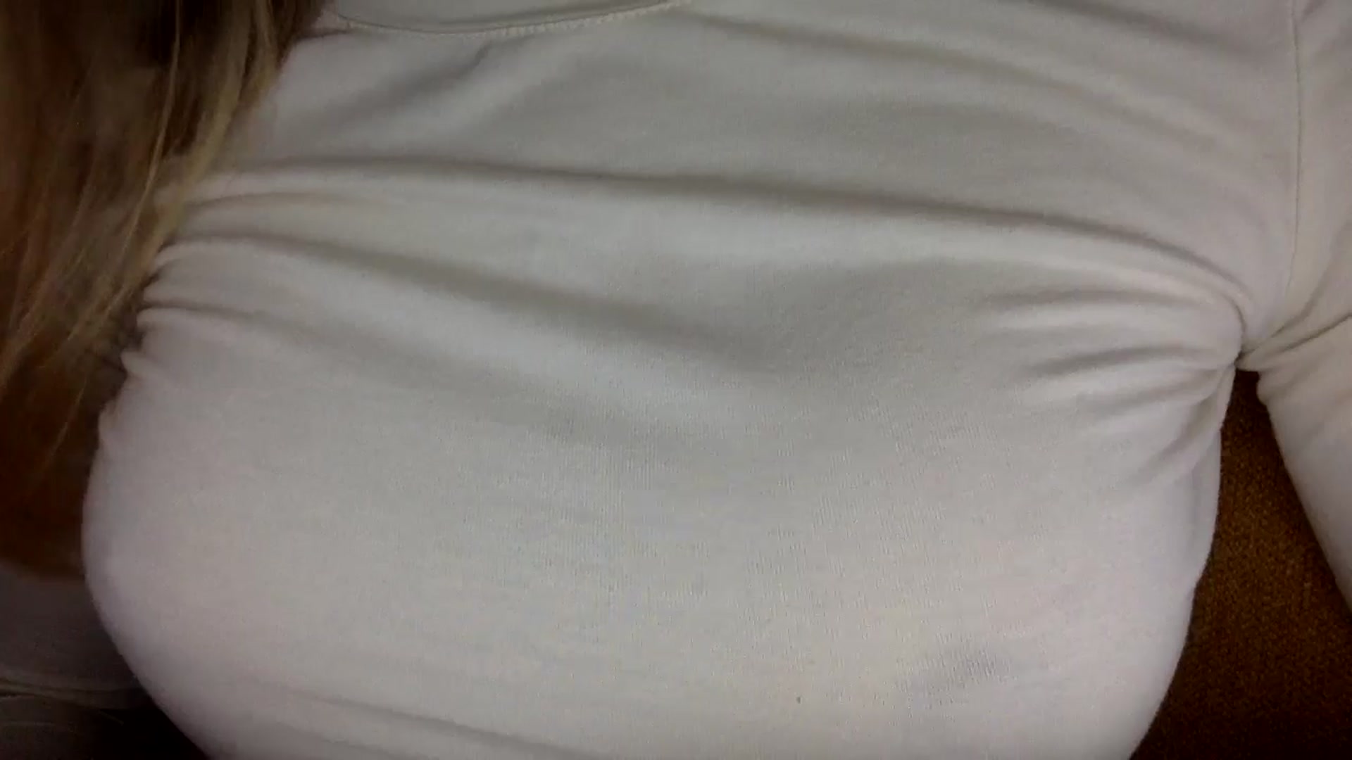 Gallery image thumbnail from EgoisticKitty's myfreecams stream on, 11/22/2024, 10:16 image 19 of 20