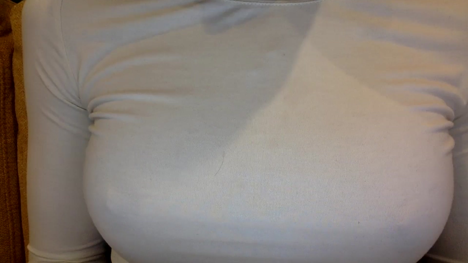 Gallery image thumbnail from EgoisticKitty's myfreecams stream on, 11/22/2024, 11:58 image 2 of 20