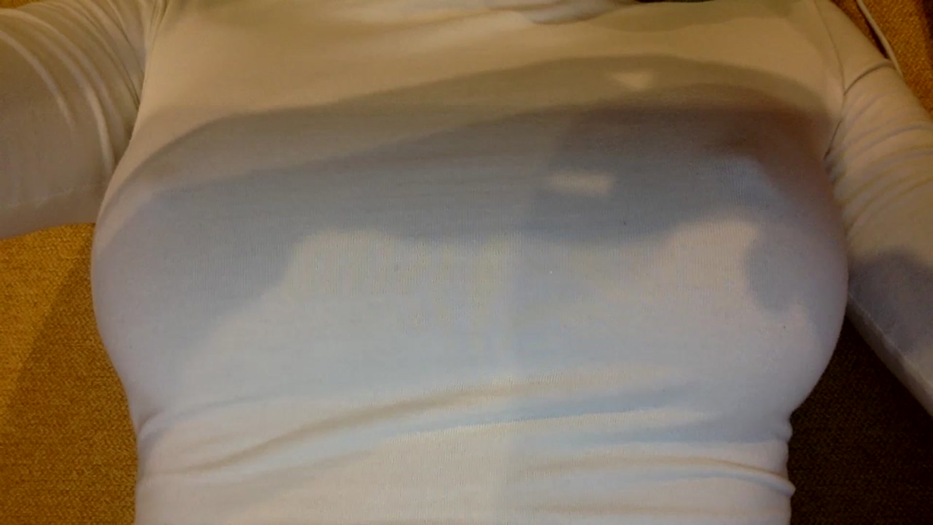 Gallery image thumbnail from EgoisticKitty's myfreecams stream on, 11/22/2024, 12:38 image 10 of 20