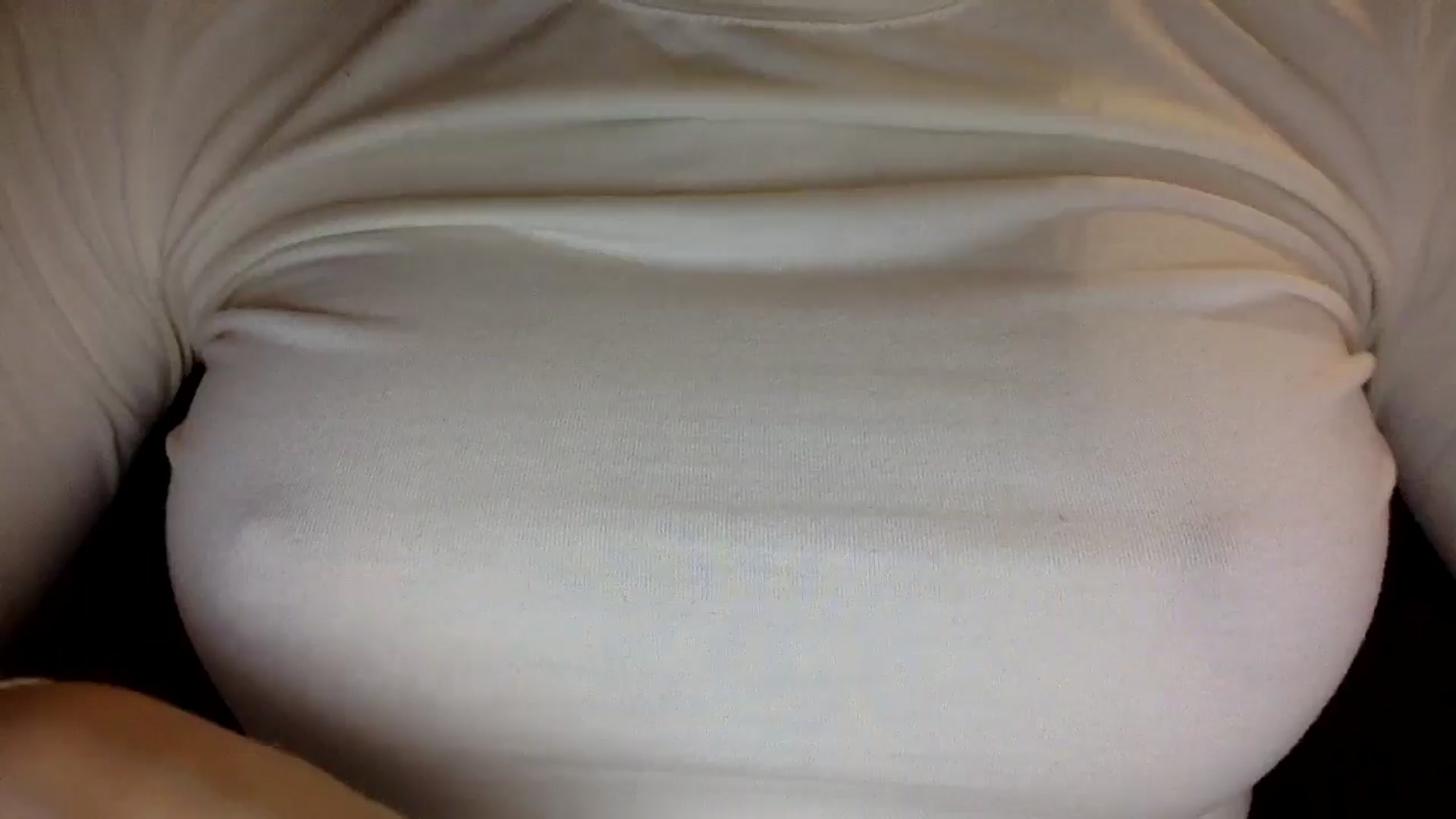 Gallery image thumbnail from EgoisticKitty's myfreecams stream on, 11/23/2024, 12:04 image 19 of 20