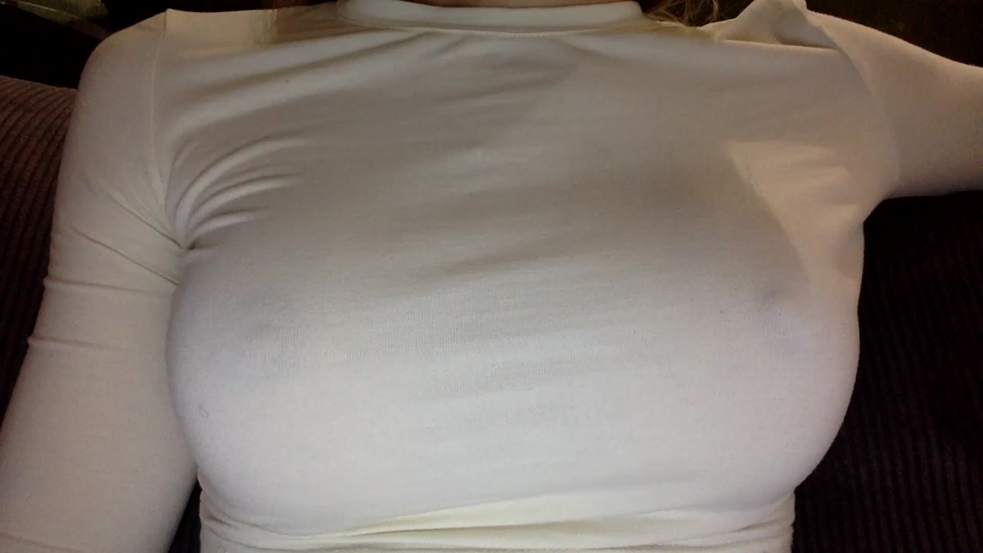 Gallery image thumbnail from EgoisticKitty's myfreecams stream on, 11/23/2024, 12:04 image 1 of 20