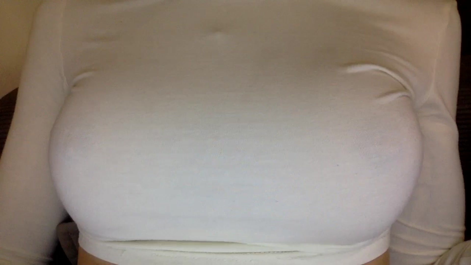 Gallery image thumbnail from EgoisticKitty's myfreecams stream on, 11/23/2024, 18:18 image 16 of 20