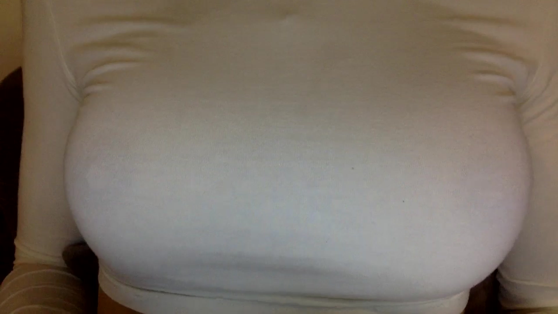 Gallery image thumbnail from EgoisticKitty's myfreecams stream on, 11/23/2024, 19:28 image 8 of 20