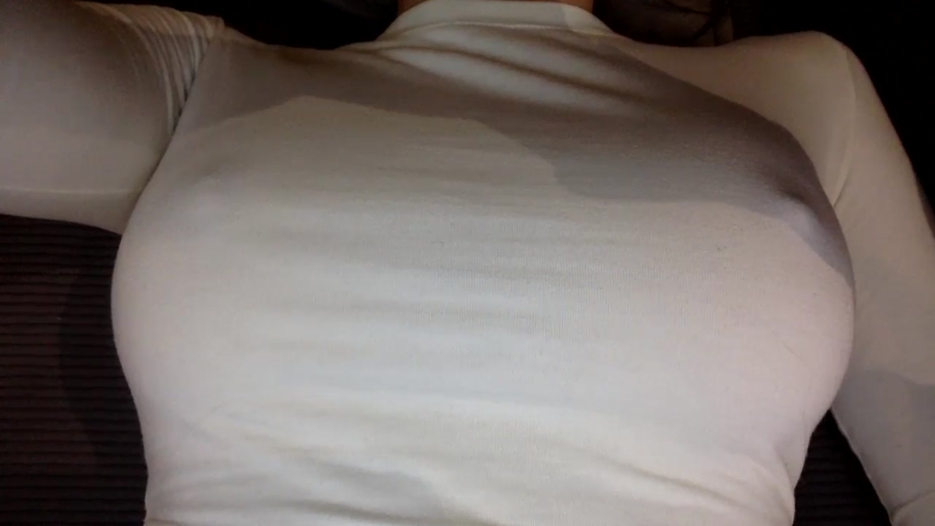 Gallery image thumbnail from EgoisticKitty's myfreecams stream on, 11/24/2024, 13:58 image 17 of 20