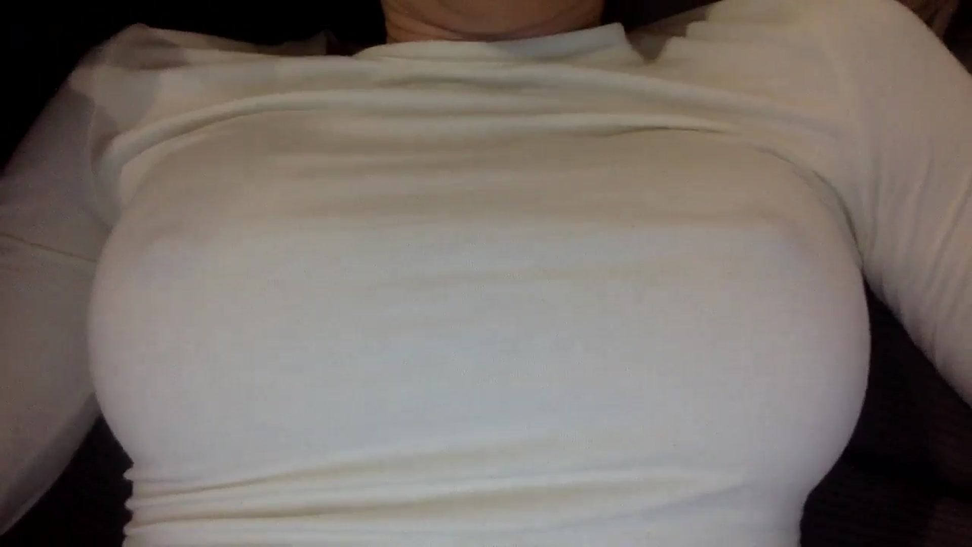 Gallery image thumbnail from EgoisticKitty's myfreecams stream on, 11/24/2024, 16:08 image 14 of 20