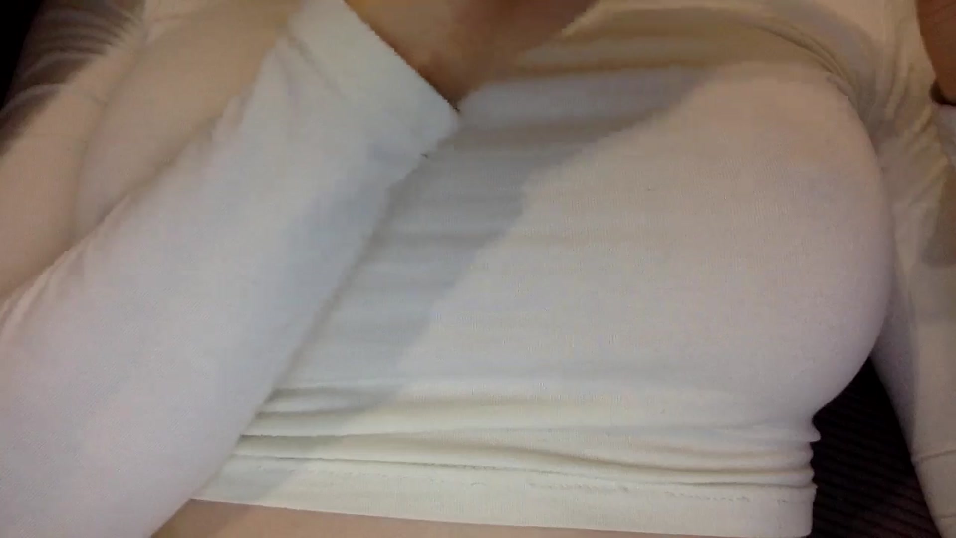 Gallery image thumbnail from EgoisticKitty's myfreecams stream on, 11/24/2024, 16:08 image 4 of 20
