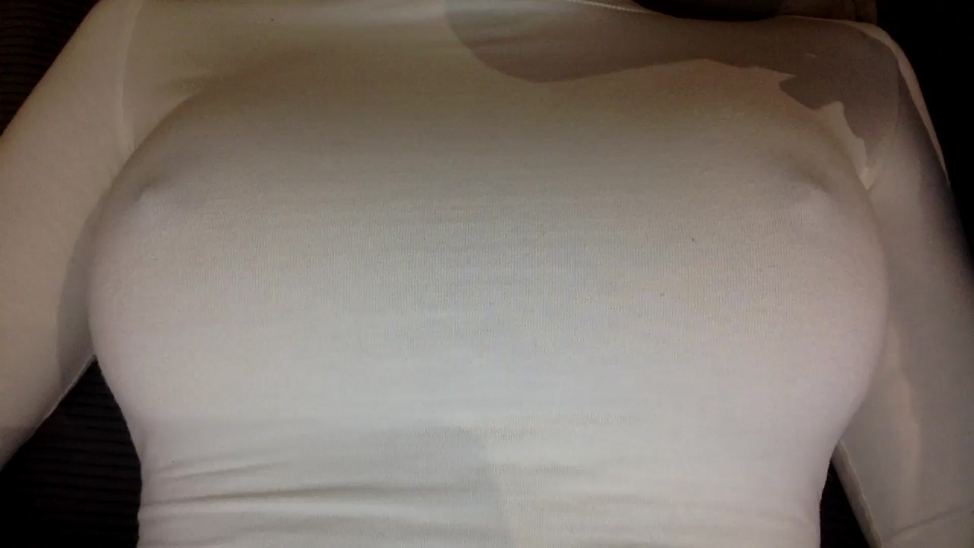 Gallery image thumbnail from EgoisticKitty's myfreecams stream on, 11/25/2024, 14:30 image 14 of 20