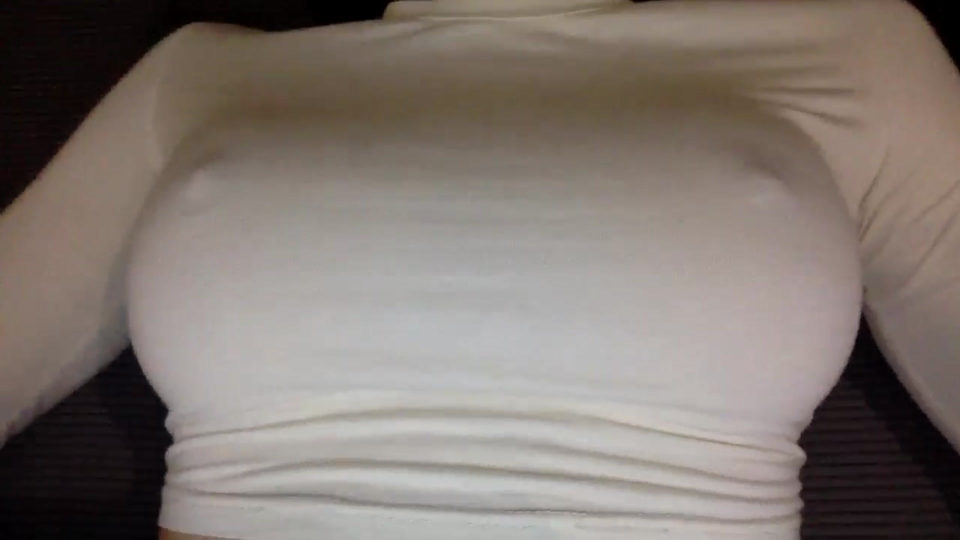 Gallery image thumbnail from EgoisticKitty's myfreecams stream on, 11/25/2024, 15:07 image 10 of 20