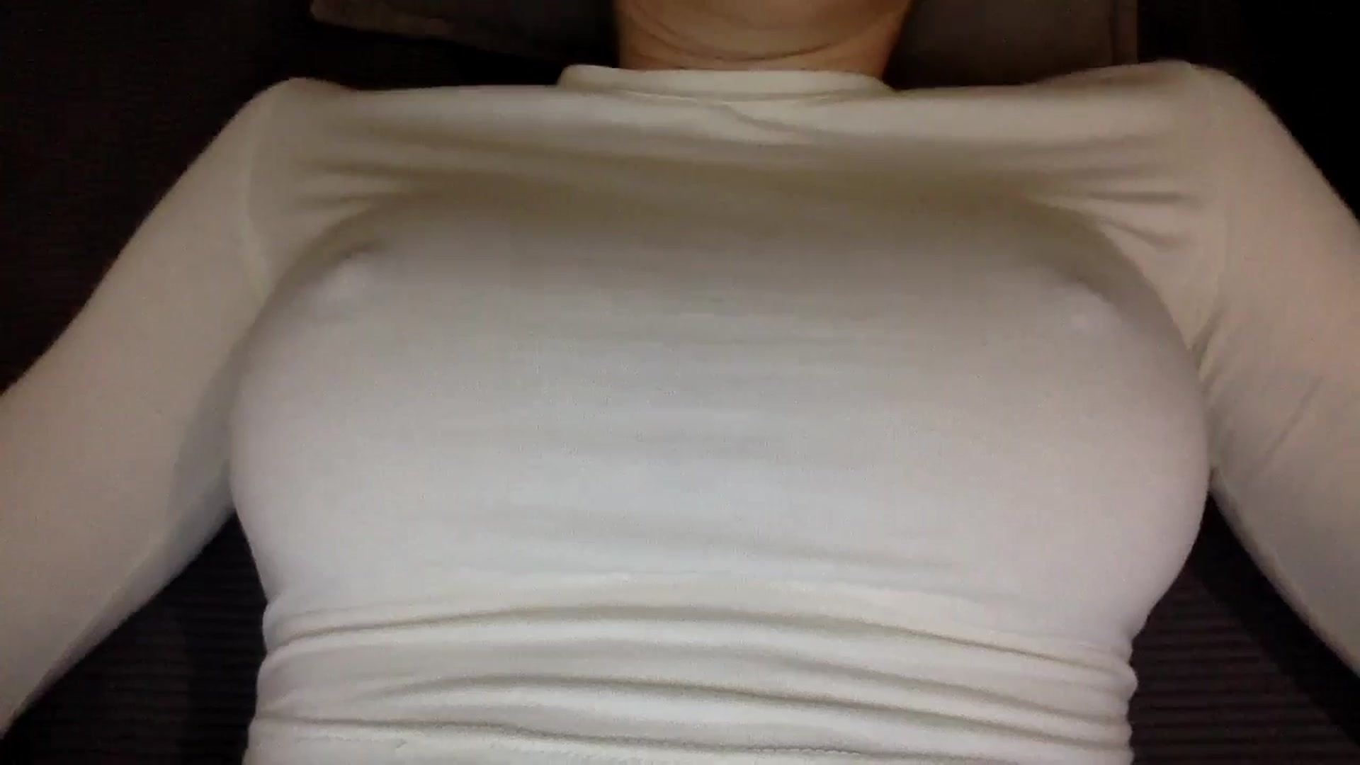 Gallery image thumbnail from EgoisticKitty's myfreecams stream on, 11/25/2024, 15:07 image 14 of 20