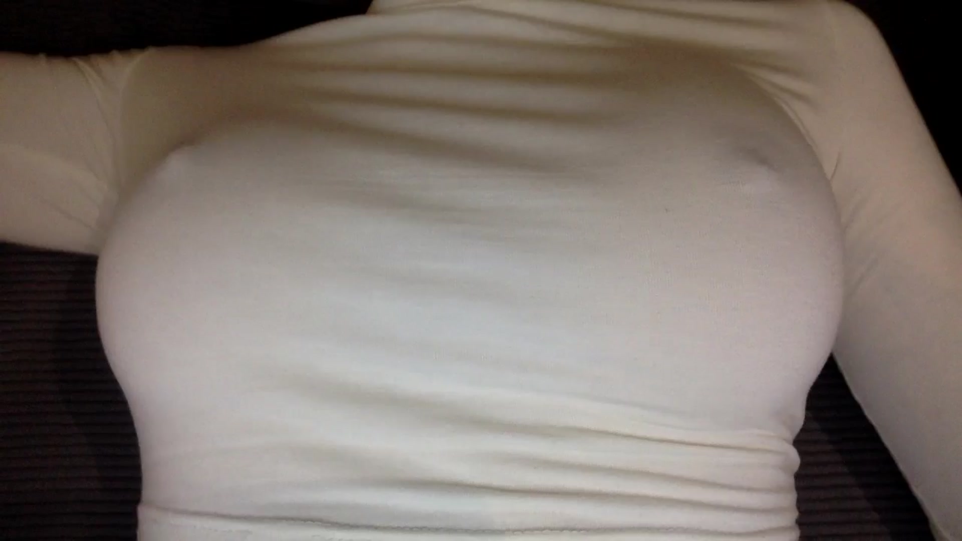 Gallery image thumbnail from EgoisticKitty's myfreecams stream on, 11/25/2024, 15:07 image 19 of 20