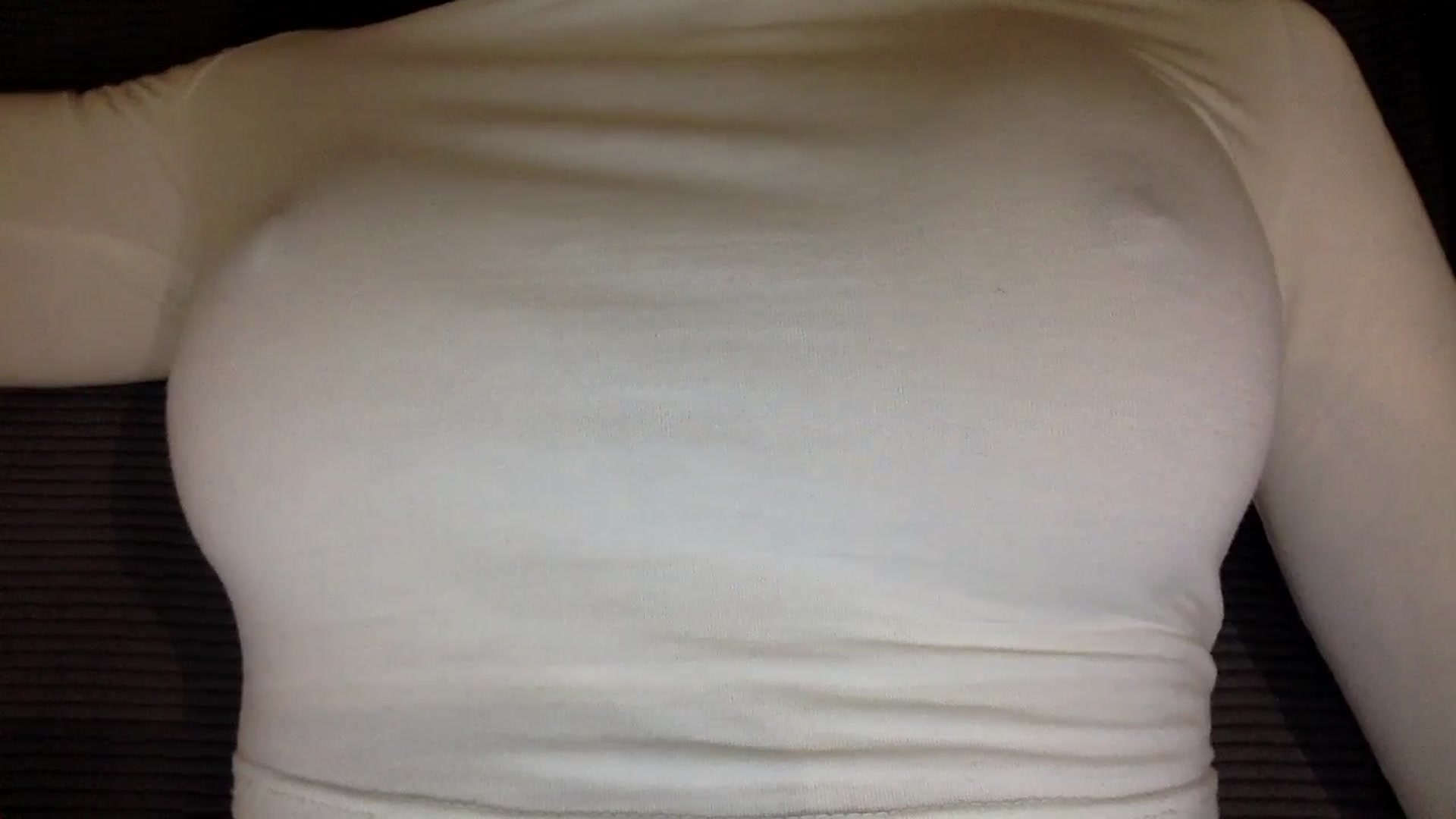 Gallery image thumbnail from EgoisticKitty's myfreecams stream on, 11/25/2024, 15:07 image 8 of 20