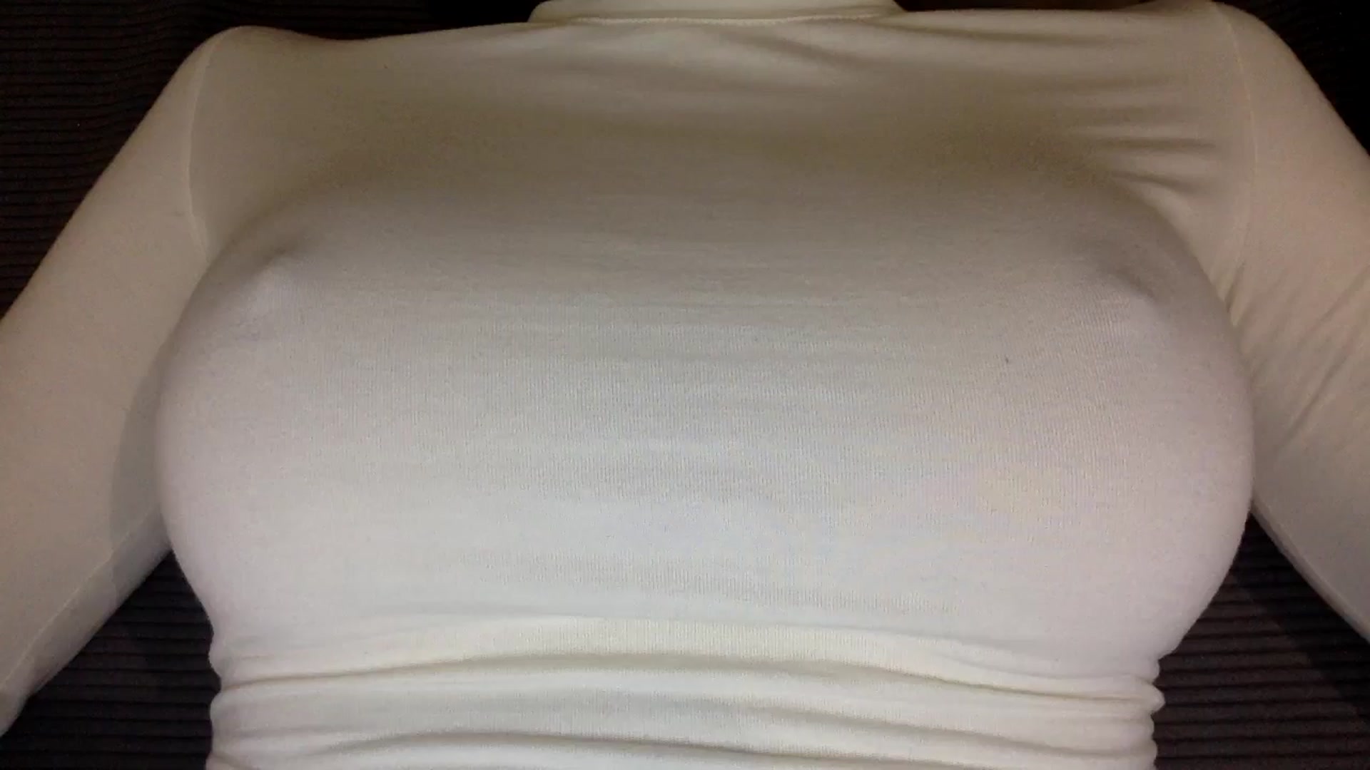 Gallery image thumbnail from EgoisticKitty's myfreecams stream on, 11/25/2024, 15:07 image 13 of 20