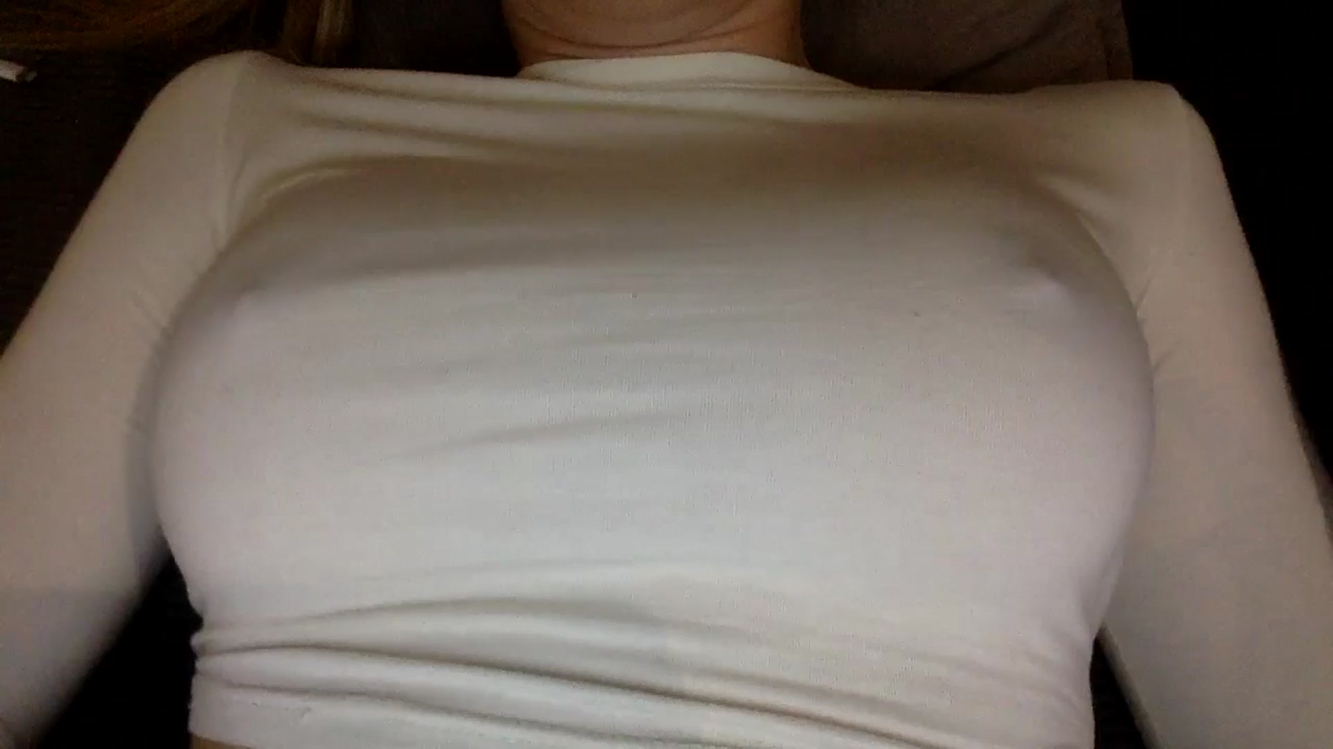 Gallery image thumbnail from EgoisticKitty's myfreecams stream on, 11/25/2024, 16:03 image 1 of 20