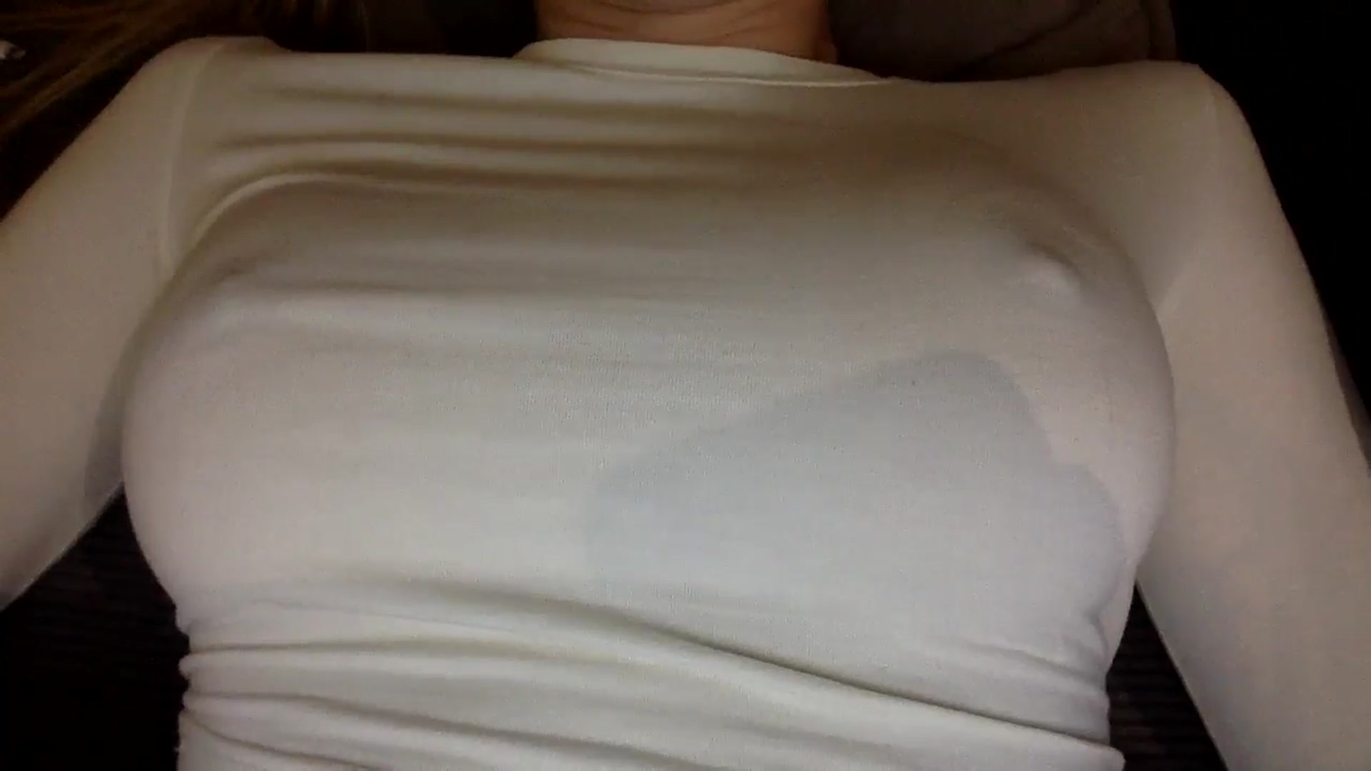Gallery image thumbnail from EgoisticKitty's myfreecams stream on, 11/25/2024, 16:03 image 12 of 20
