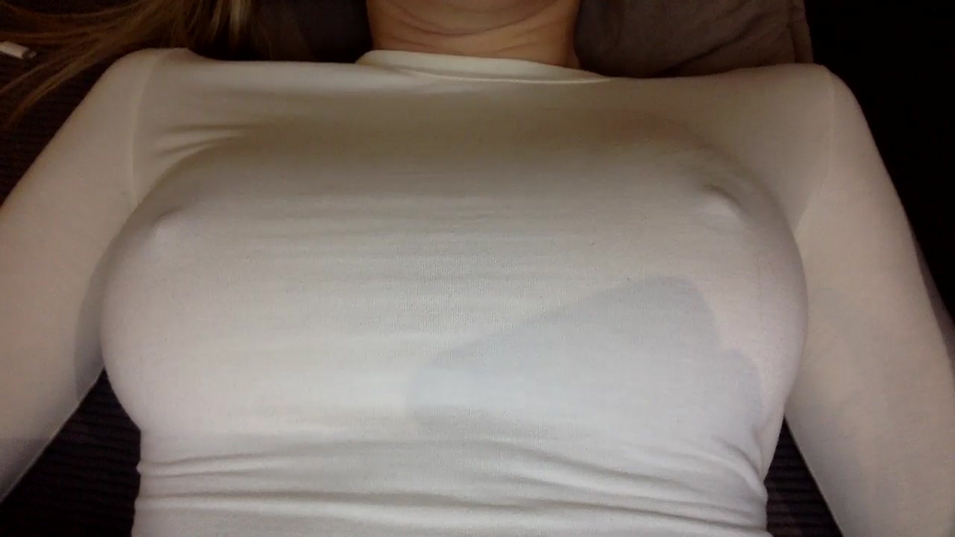 Gallery image thumbnail from EgoisticKitty's myfreecams stream on, 11/25/2024, 16:03 image 15 of 20