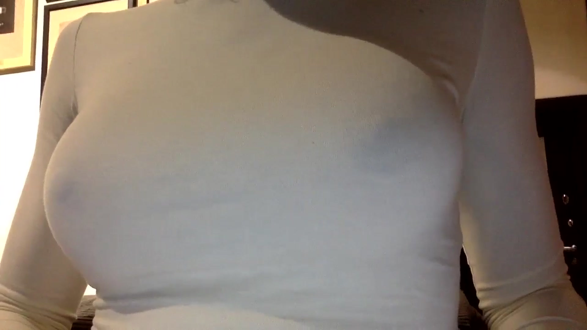 Gallery image thumbnail from EgoisticKitty's myfreecams stream on, 11/26/2024, 11:24 image 12 of 20