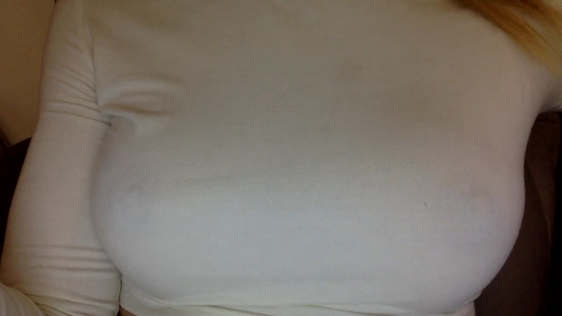 Gallery image thumbnail from EgoisticKitty's myfreecams stream on, 11/26/2024, 15:26 image 4 of 20
