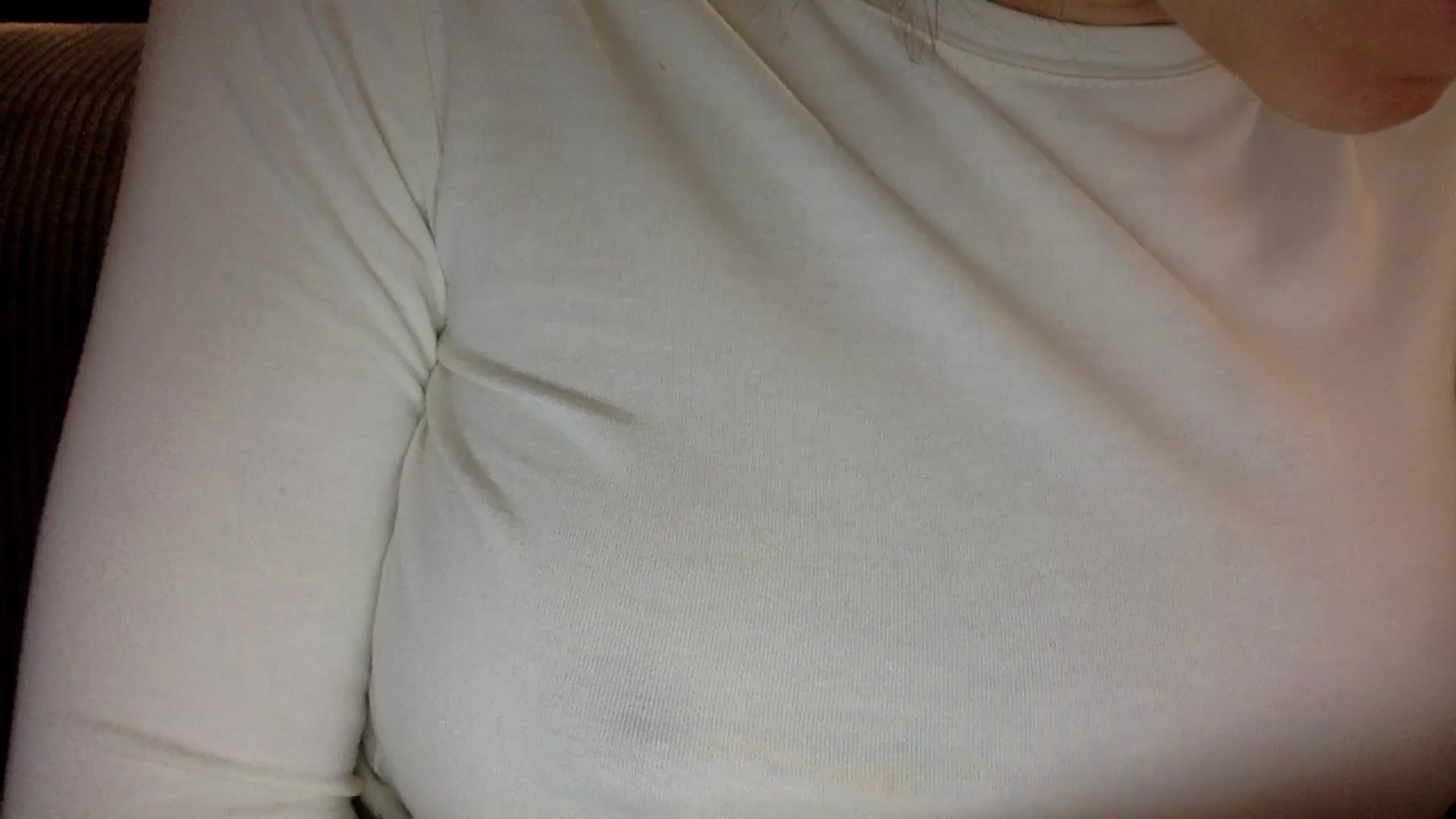 Gallery image thumbnail from EgoisticKitty's myfreecams stream on, 11/27/2024, 08:10 image 16 of 20