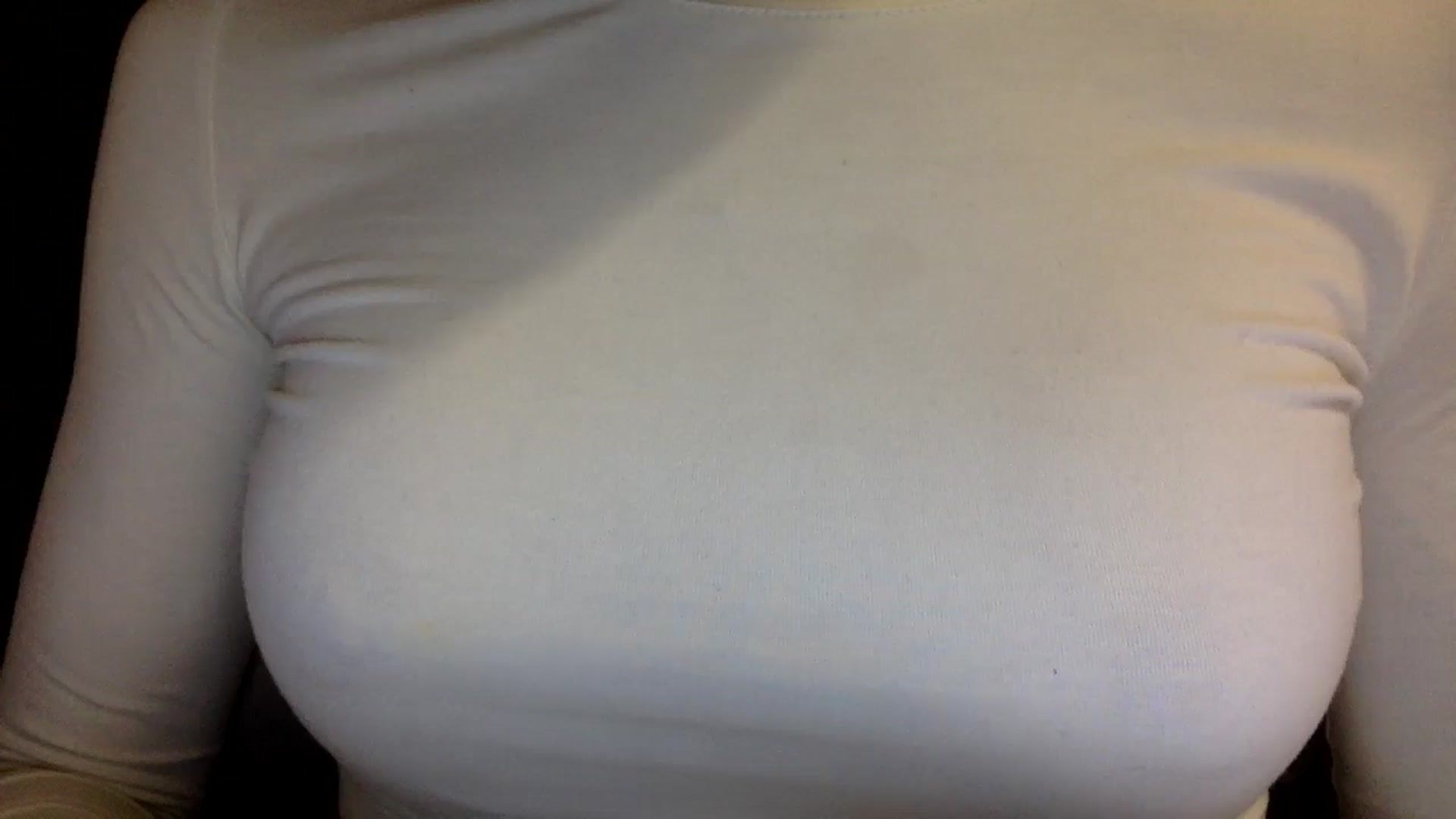 Gallery image thumbnail from EgoisticKitty's myfreecams stream on, 11/27/2024, 14:02 image 16 of 20