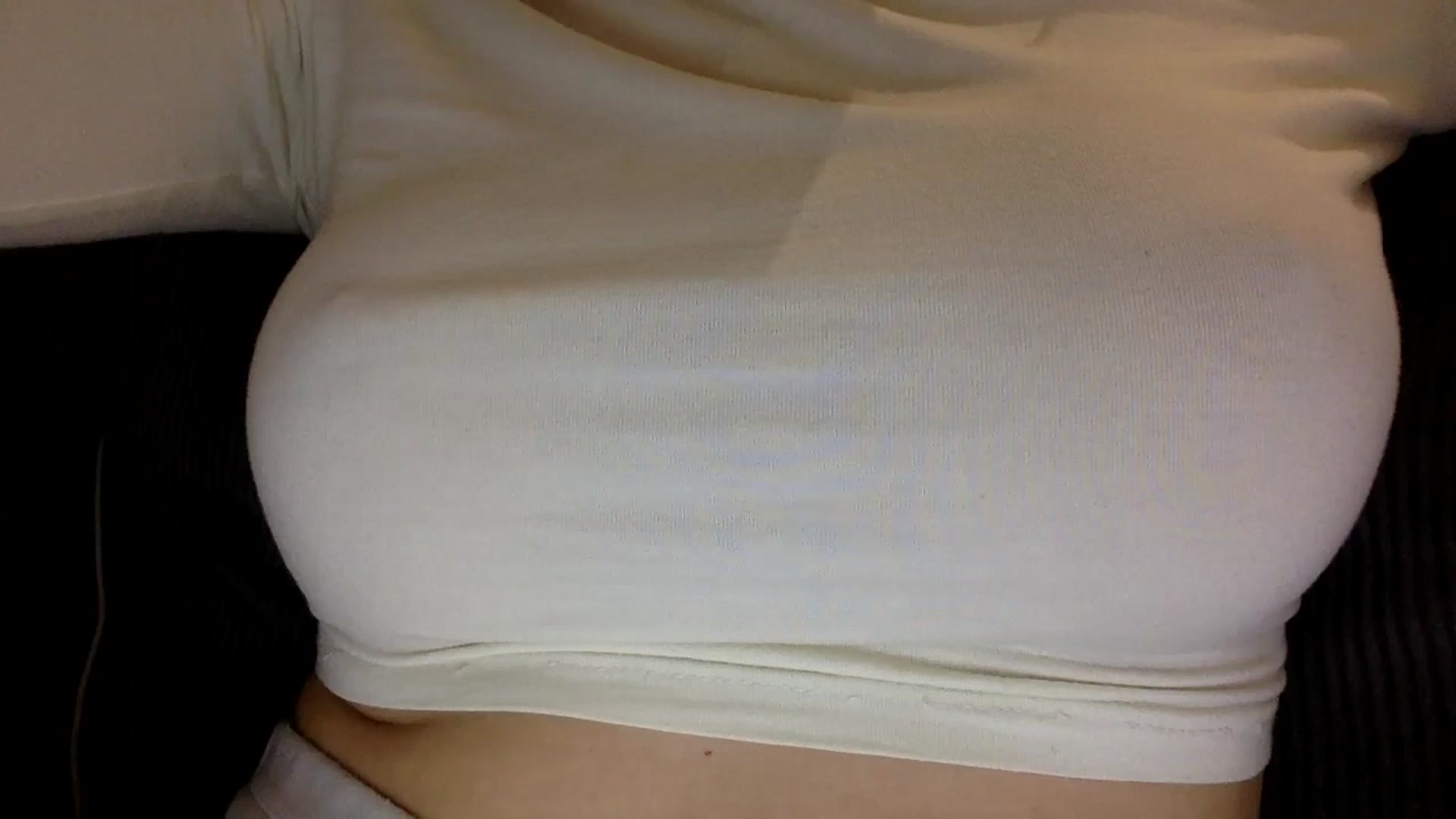 Gallery image thumbnail from EgoisticKitty's myfreecams stream on, 11/27/2024, 15:25 image 11 of 20