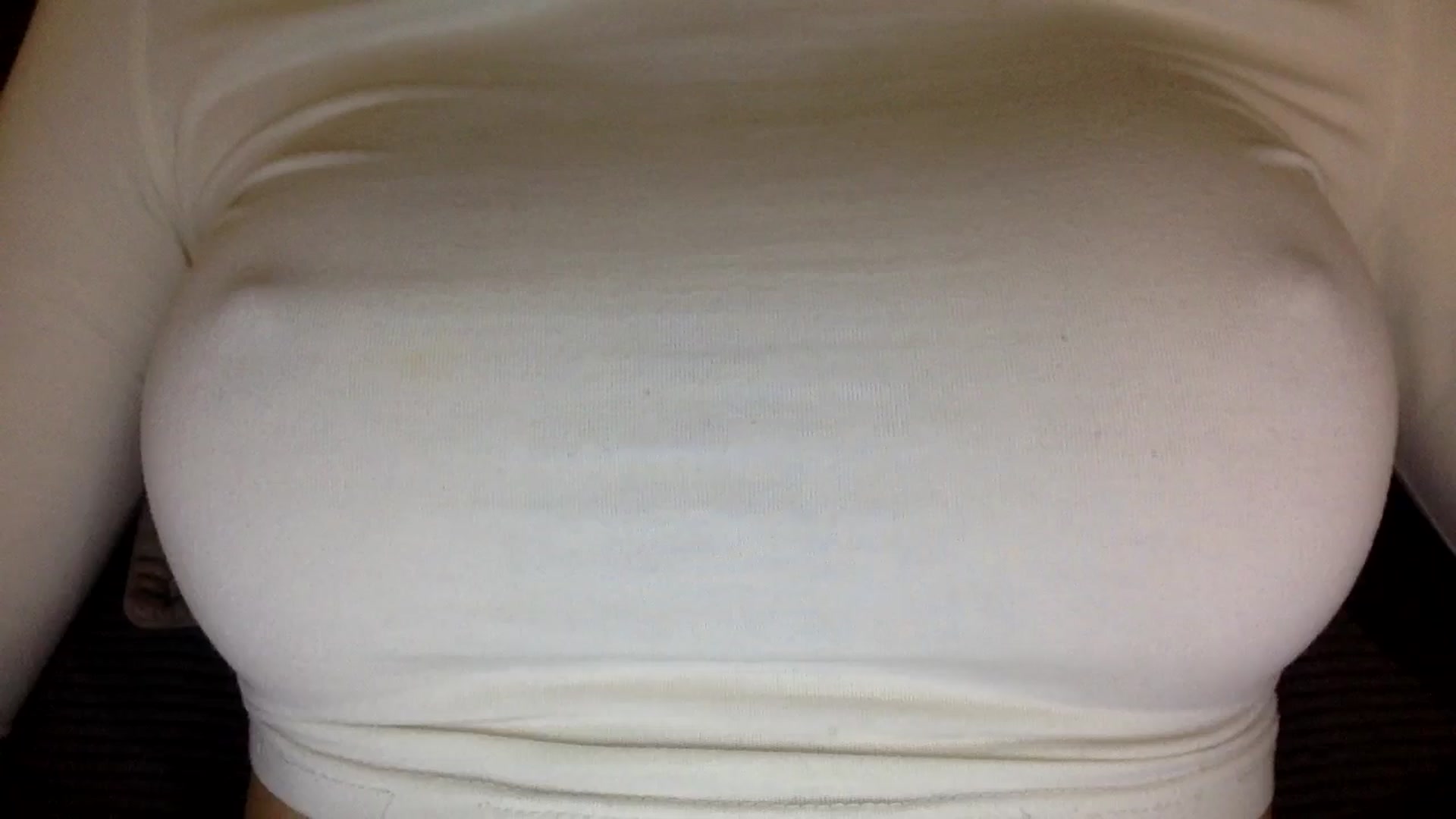 Gallery image thumbnail from EgoisticKitty's myfreecams stream on, 12/01/2024, 15:17 image 18 of 20