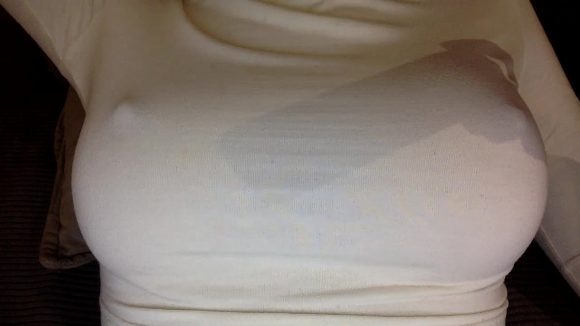 Gallery image thumbnail from EgoisticKitty's myfreecams stream on, 12/01/2024, 15:17 image 11 of 20