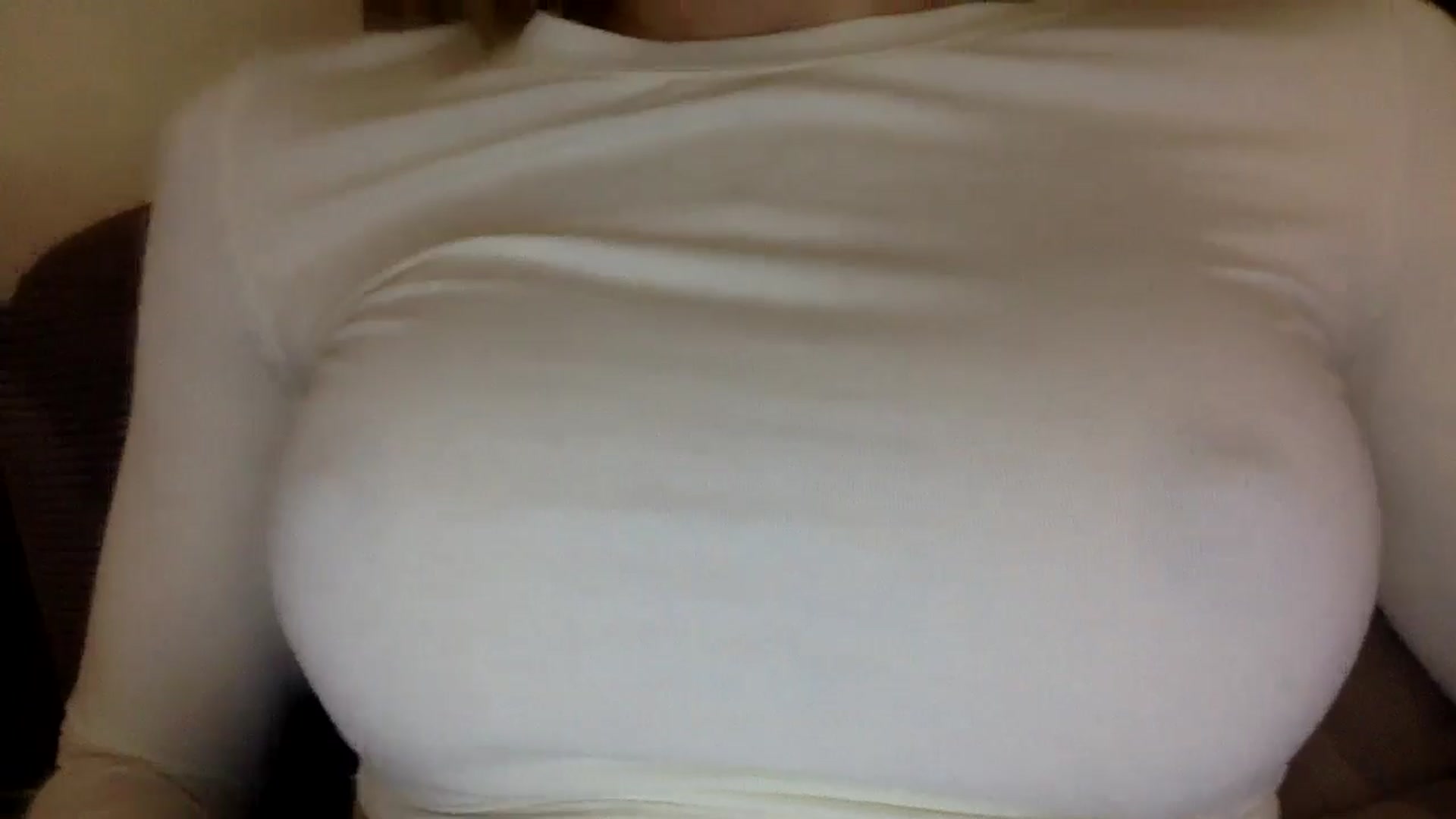 Gallery image thumbnail from EgoisticKitty's myfreecams stream on, 12/02/2024, 15:30 image 17 of 20