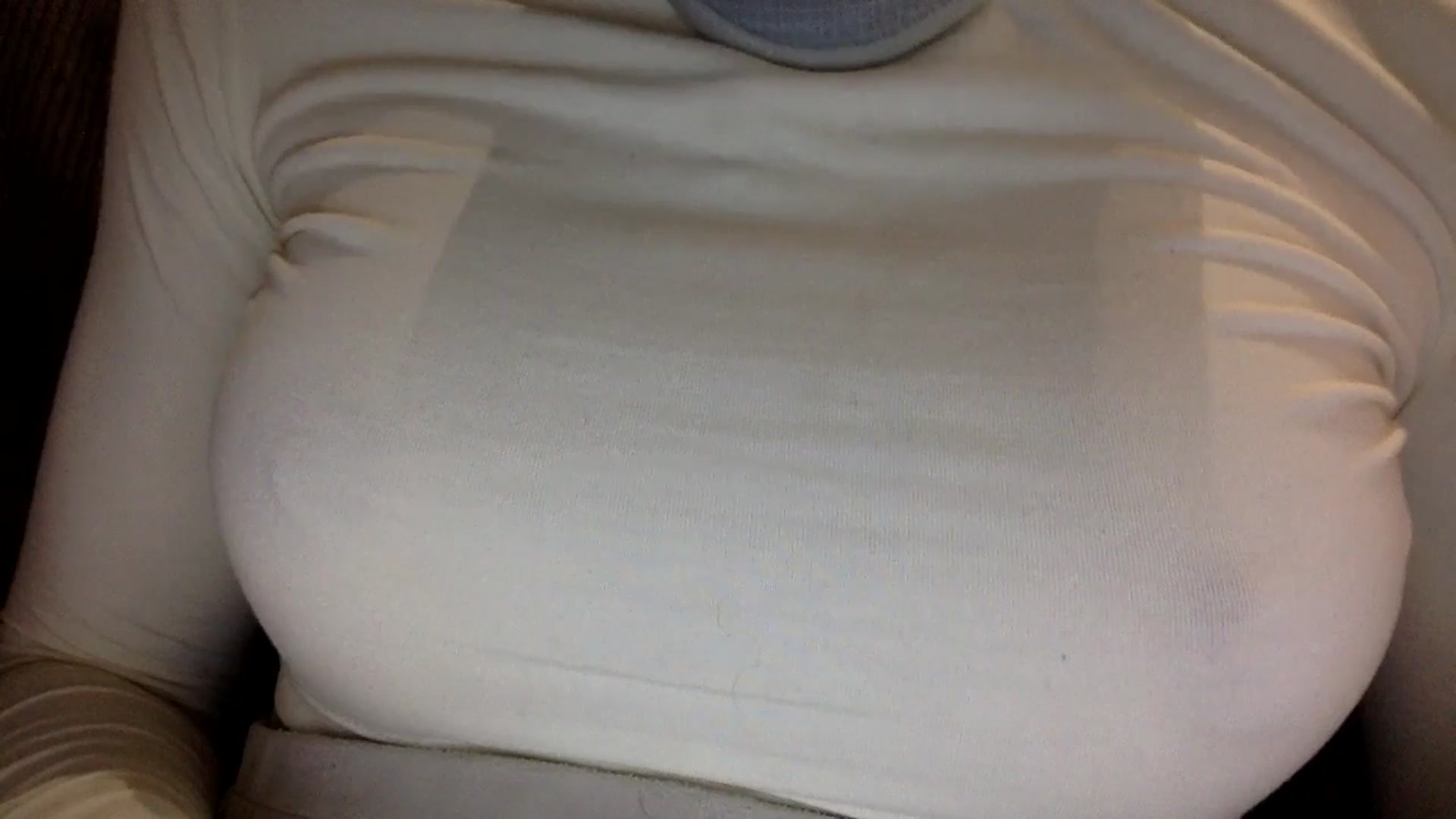 Gallery image thumbnail from EgoisticKitty's myfreecams stream on, 12/03/2024, 08:47 image 3 of 20