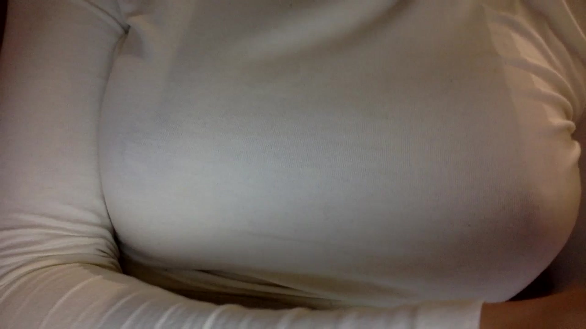 Gallery image thumbnail from EgoisticKitty's myfreecams stream on, 12/03/2024, 08:47 image 12 of 20